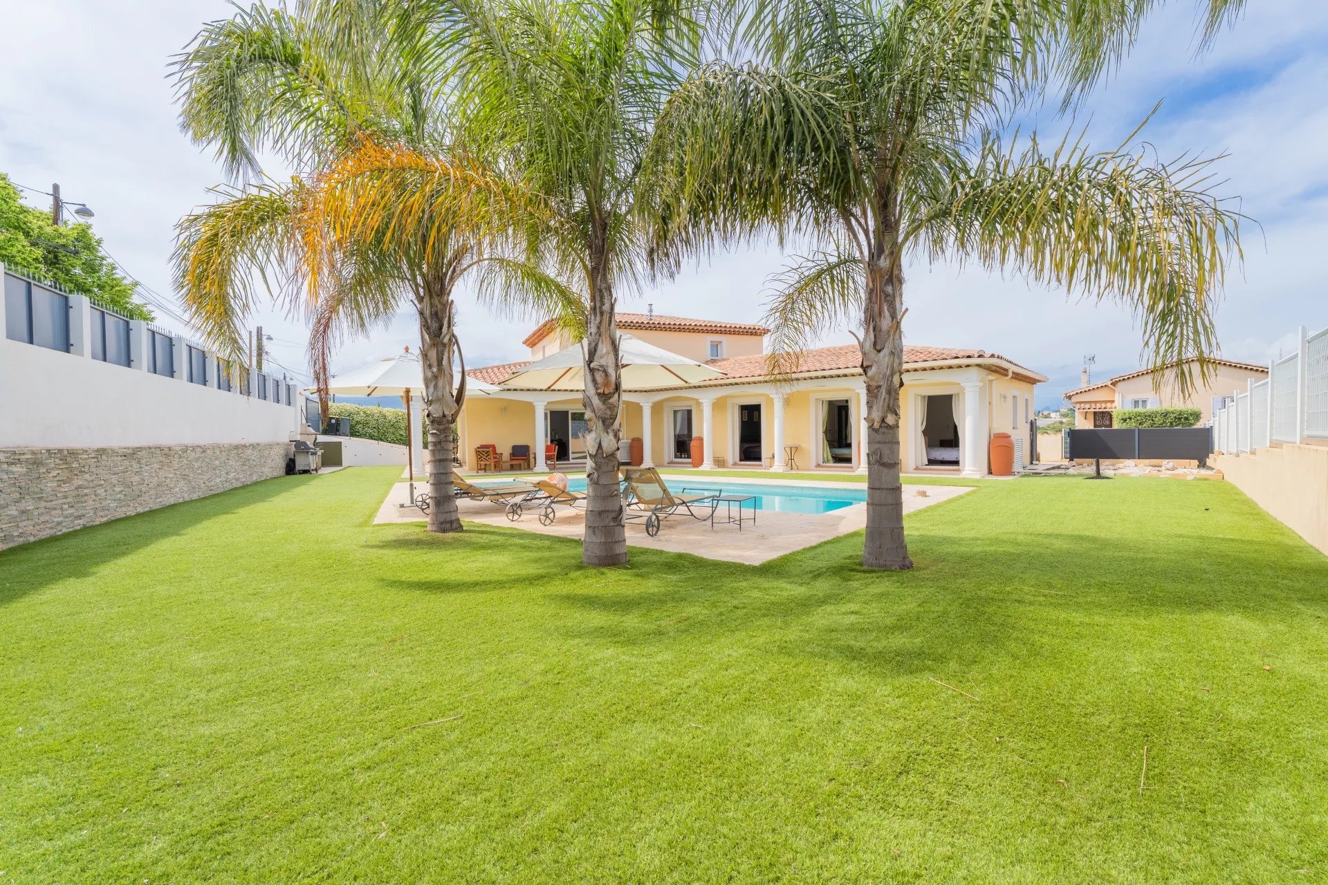 Propriété en France à vendre à Nice, Alpes-Maritimes - €1 420 000 - photo 