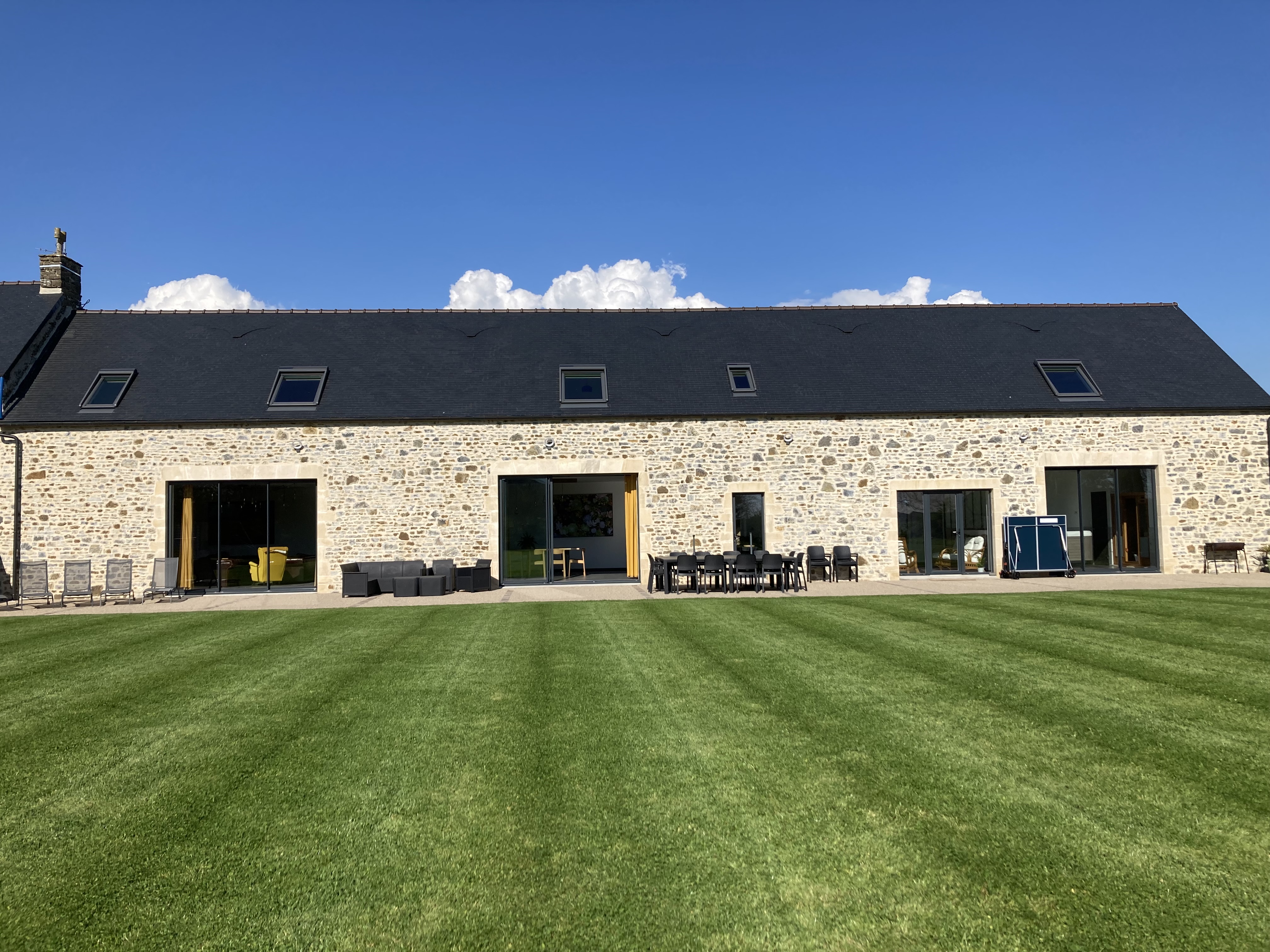 French property for sale in Port-Bail-sur-Mer, Manche - €2,287,000 - photo 