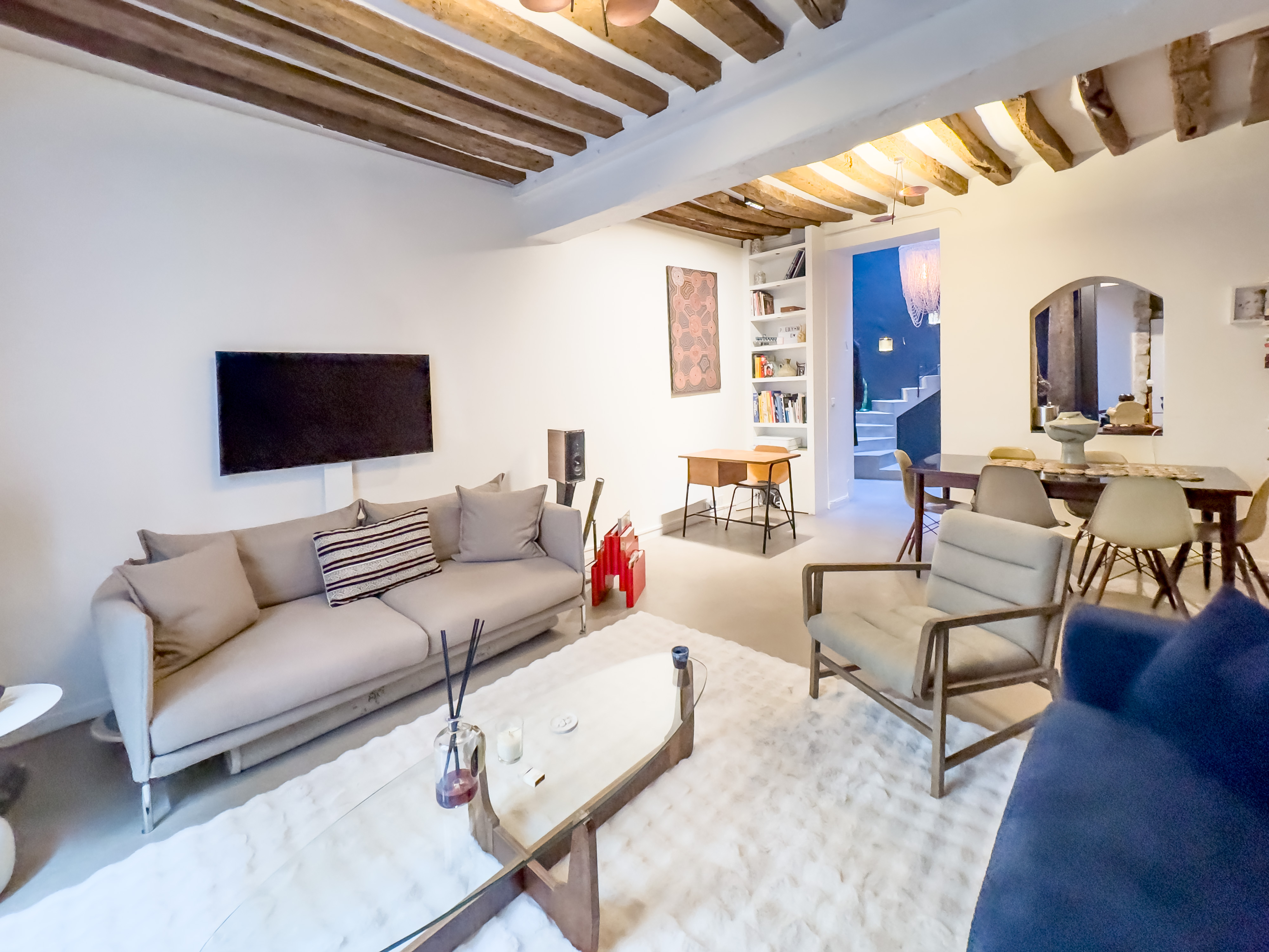 French property for sale in Paris 3e Arrondissement, Paris - €1,275,000 - photo 