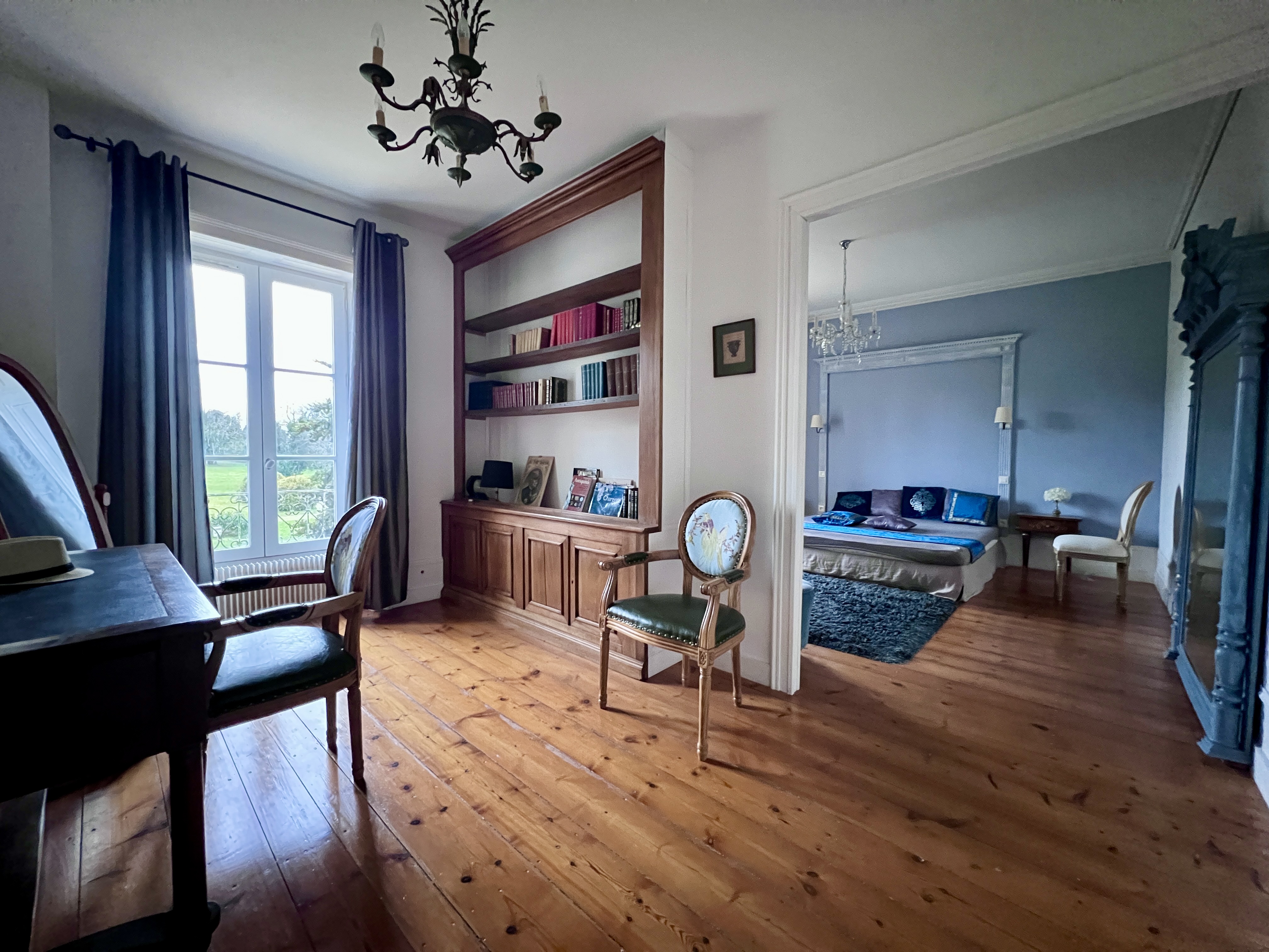 French property for sale in Foussignac, Charente - €1,961,000 - photo 
