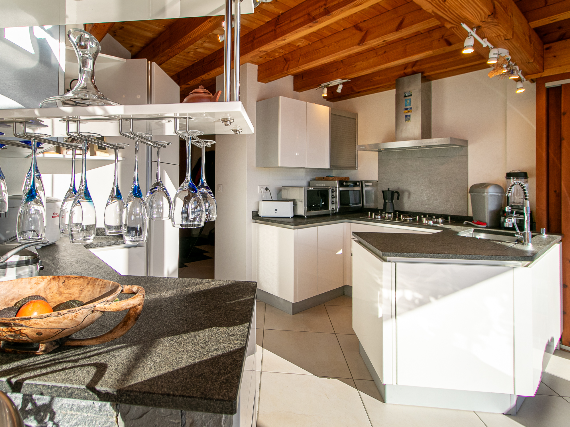 Propriété en France à vendre à Verchaix, Haute-Savoie - €1 980 000 - photo 