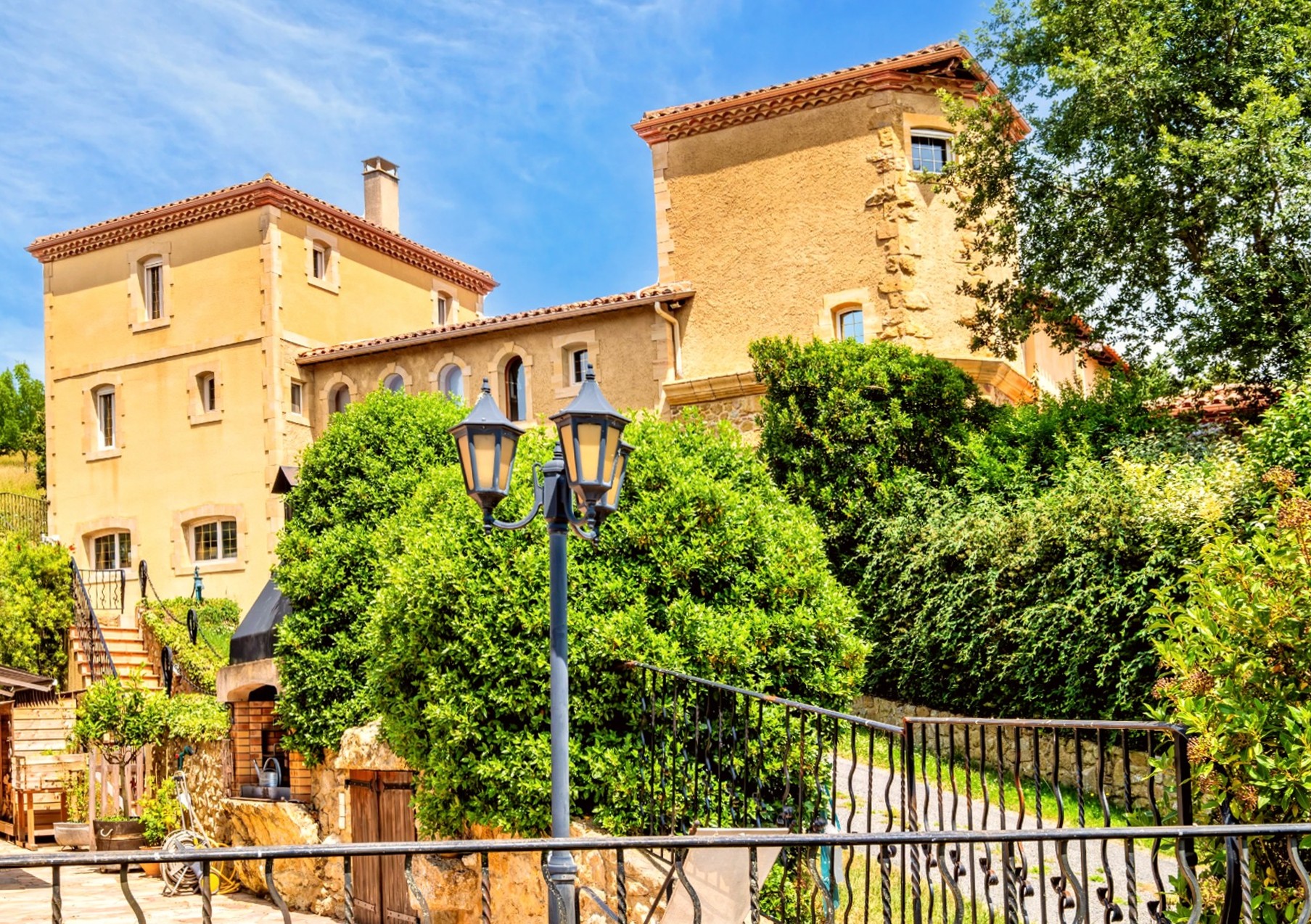 French property for sale in Marciac, Gers - €1,590,000 - photo 