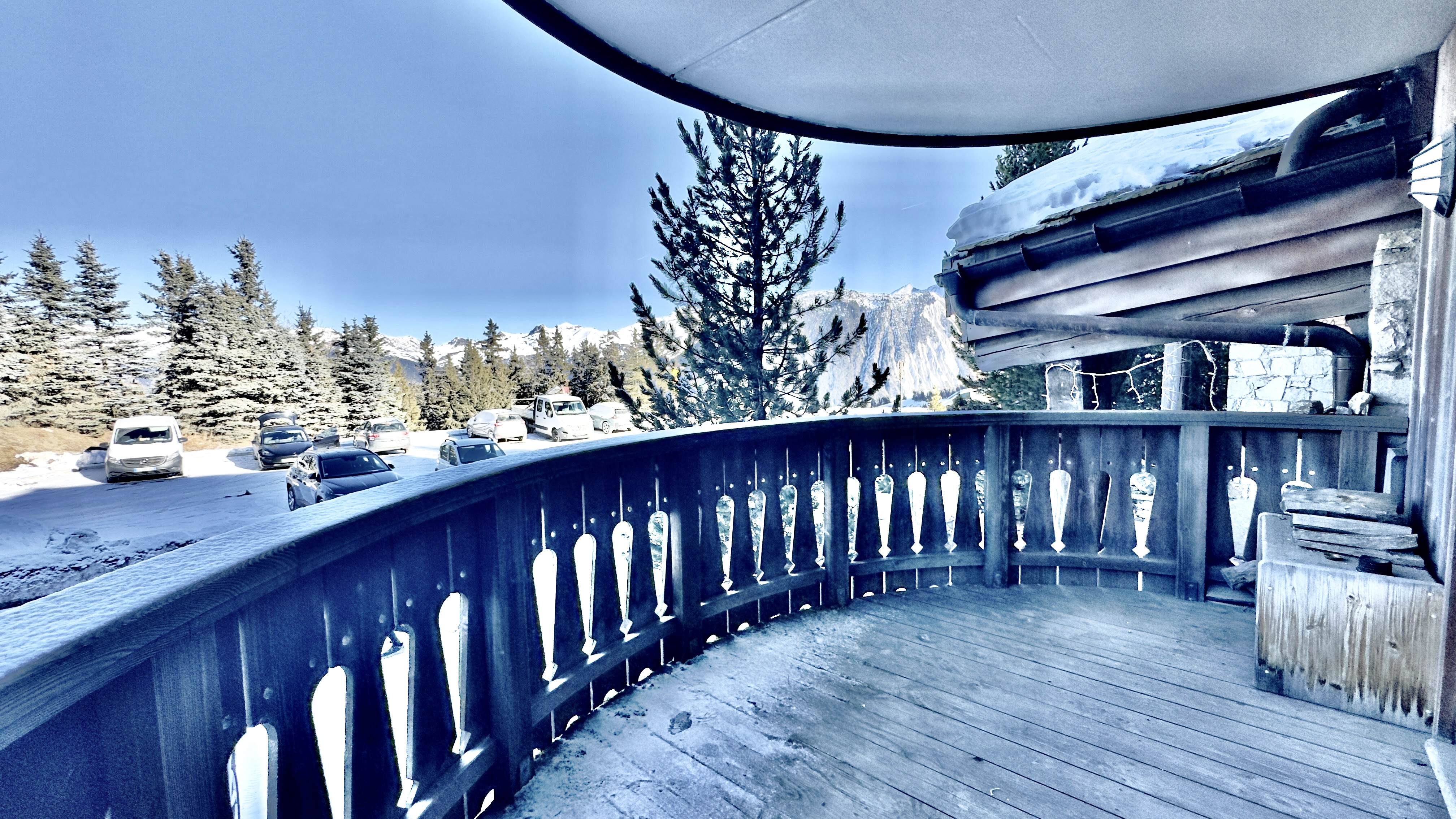 Propriété en France à vendre à Courchevel, Savoie - €1 965 000 - photo 