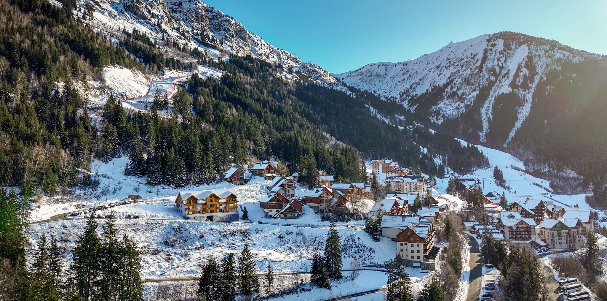 French property for sale in Oz, Isère - €782,000 - photo 