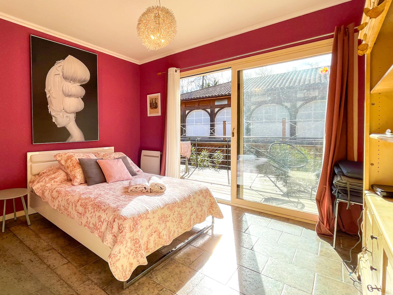 Propriété en France à vendre à Terrasson-Lavilledieu, Dordogne - €598 500 - photo 