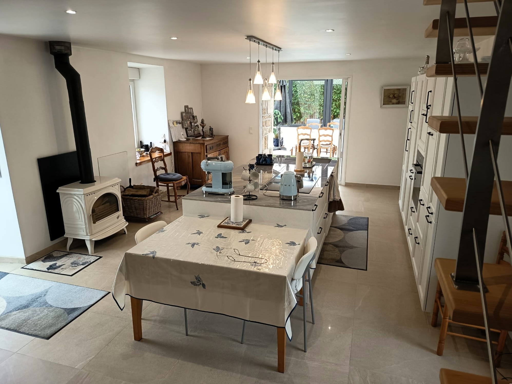 Propriété en France à vendre à Scaër, Finistère - €916 900 - photo 