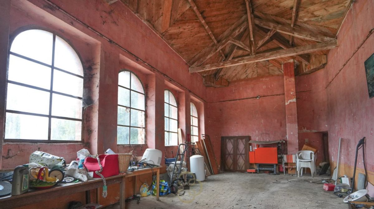 French property for sale in Sauve, Gard - €1,360,000 - photo 