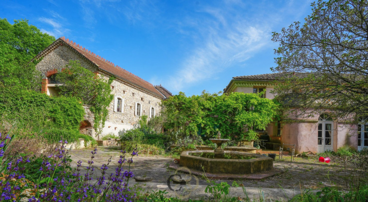 French property for sale in Sauve, Gard - €1,360,000 - photo 