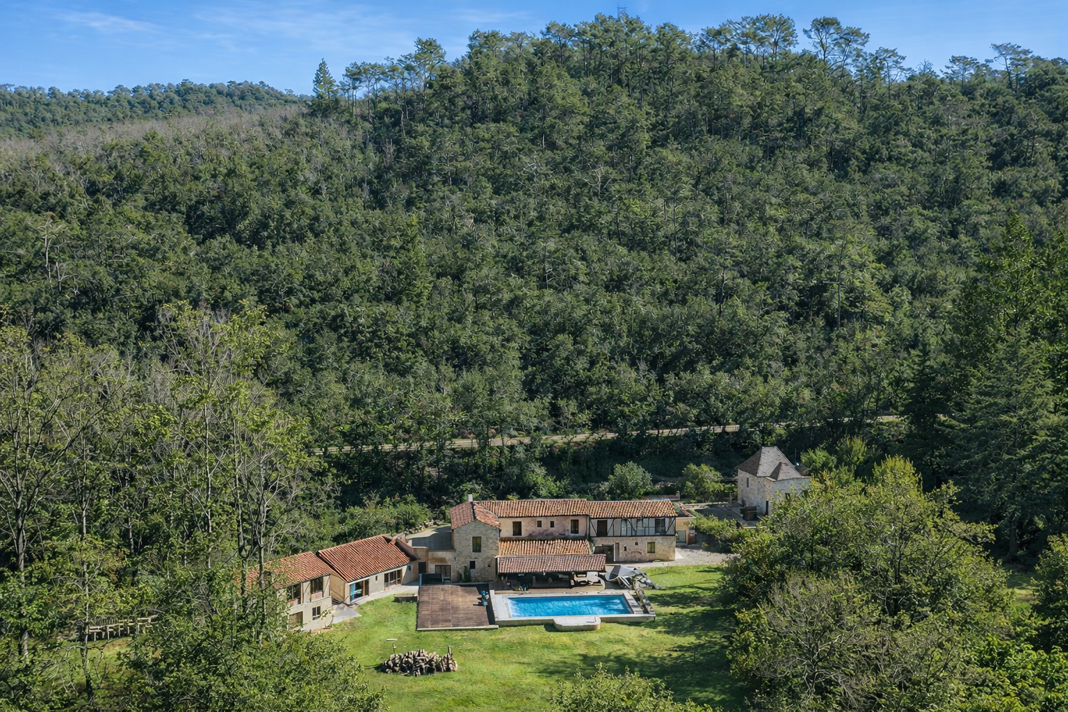 Propriété en France à vendre à Carsac-Aillac, Dordogne - €1 645 000 - photo 
