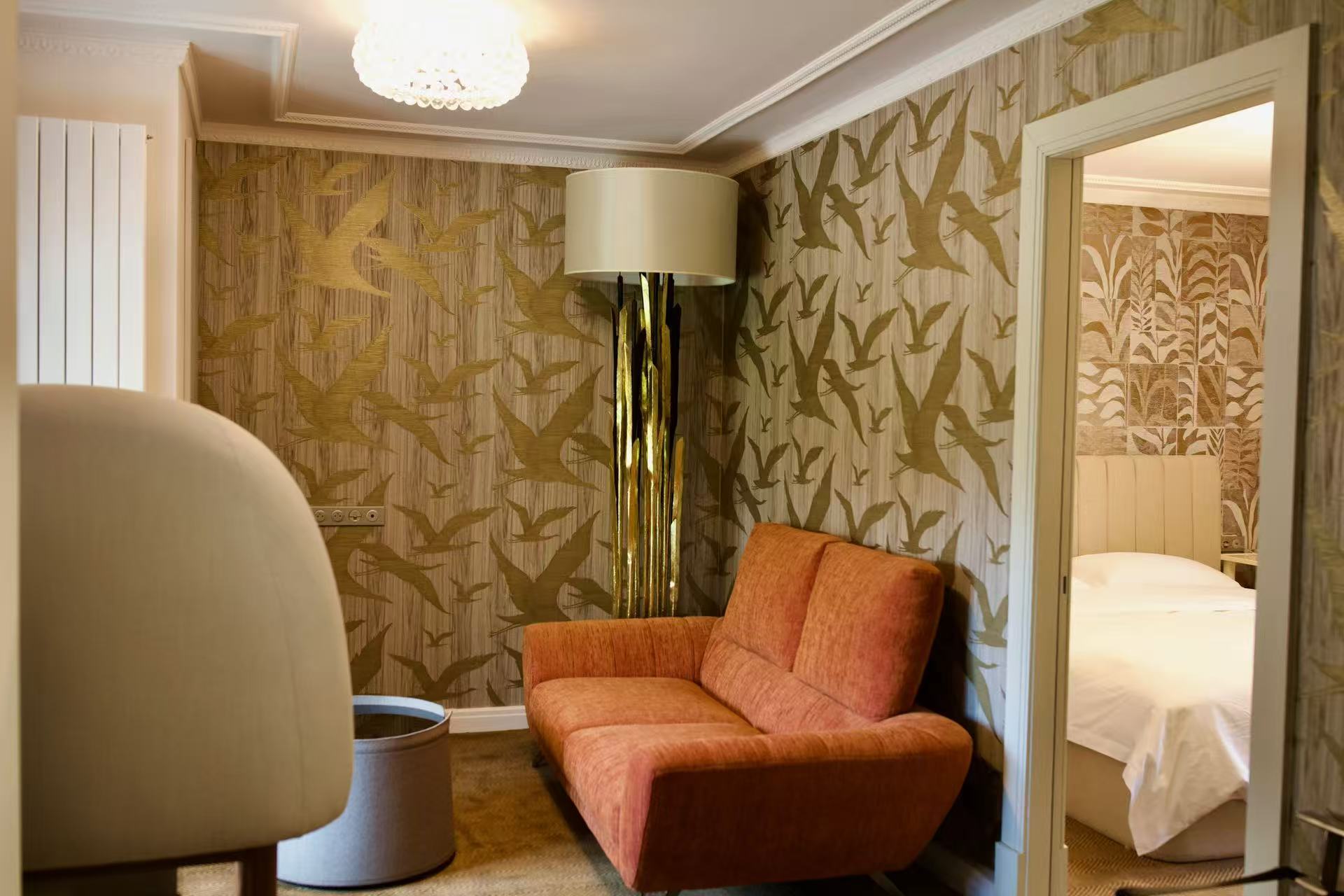 French property for sale in Thoiry, Yvelines - €2,280,000 - photo 