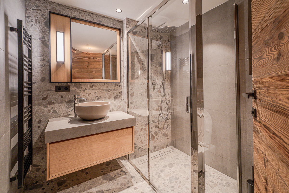 Propriété en France à vendre à MERIBEL LES ALLUES, Savoie - €3 001 555 - photo 