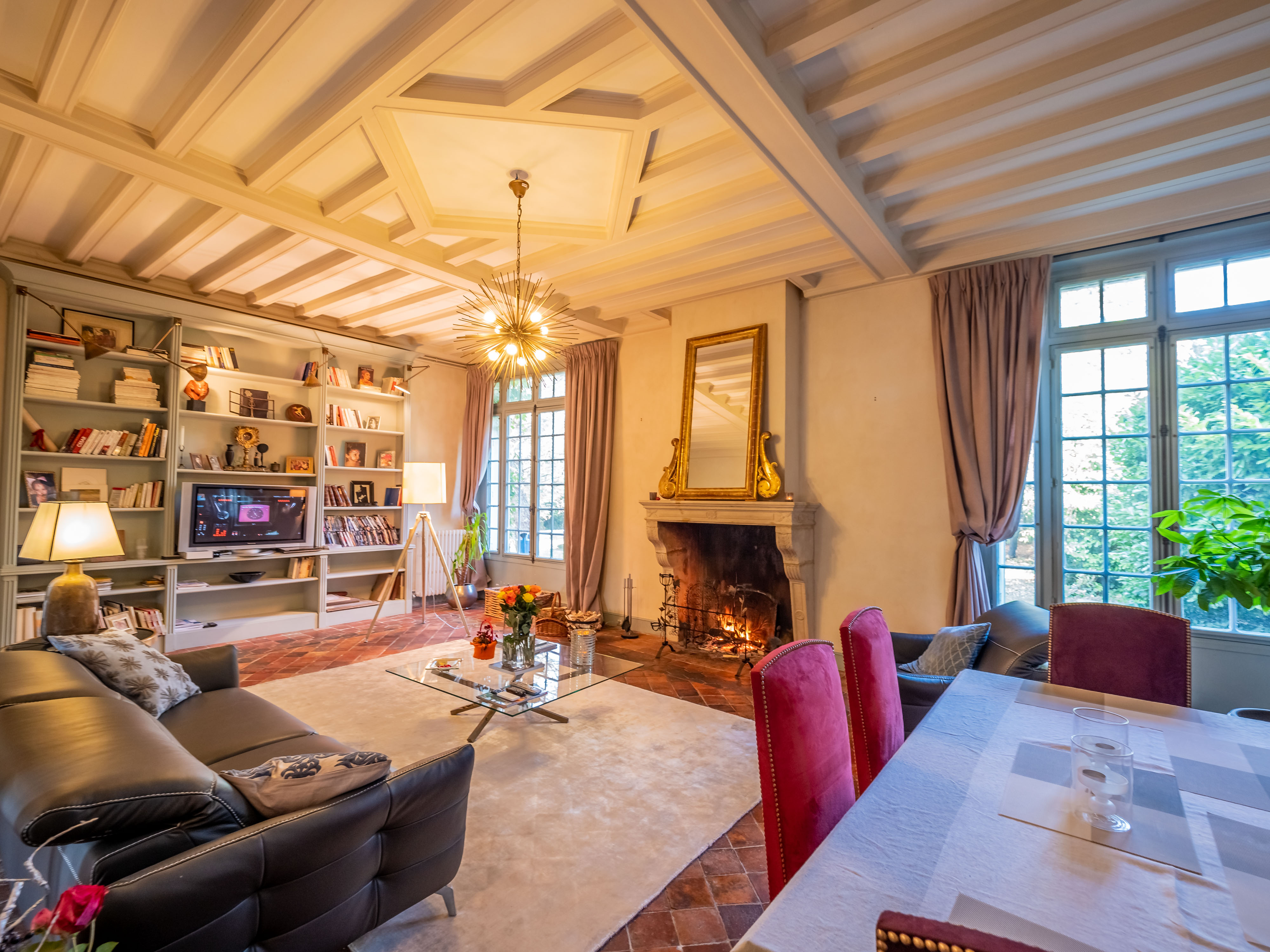 French property for sale in Vaux-sur-Seine, Yvelines - €1,250,000 - photo 