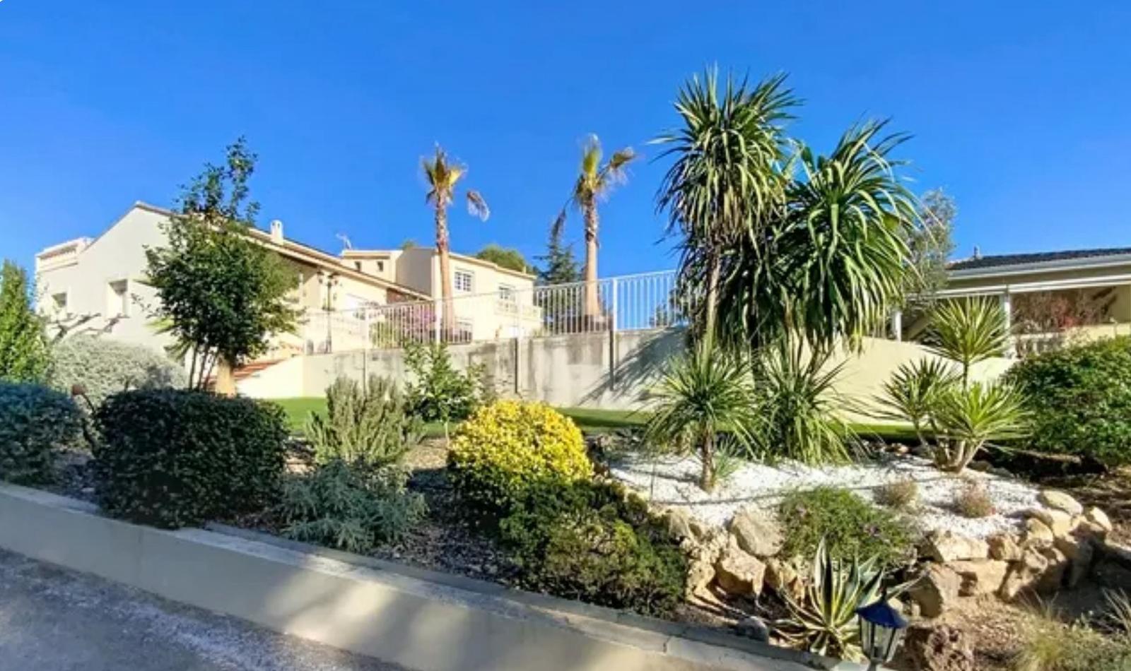 French property for sale in Béziers, Hérault - €1,260,000 - photo 