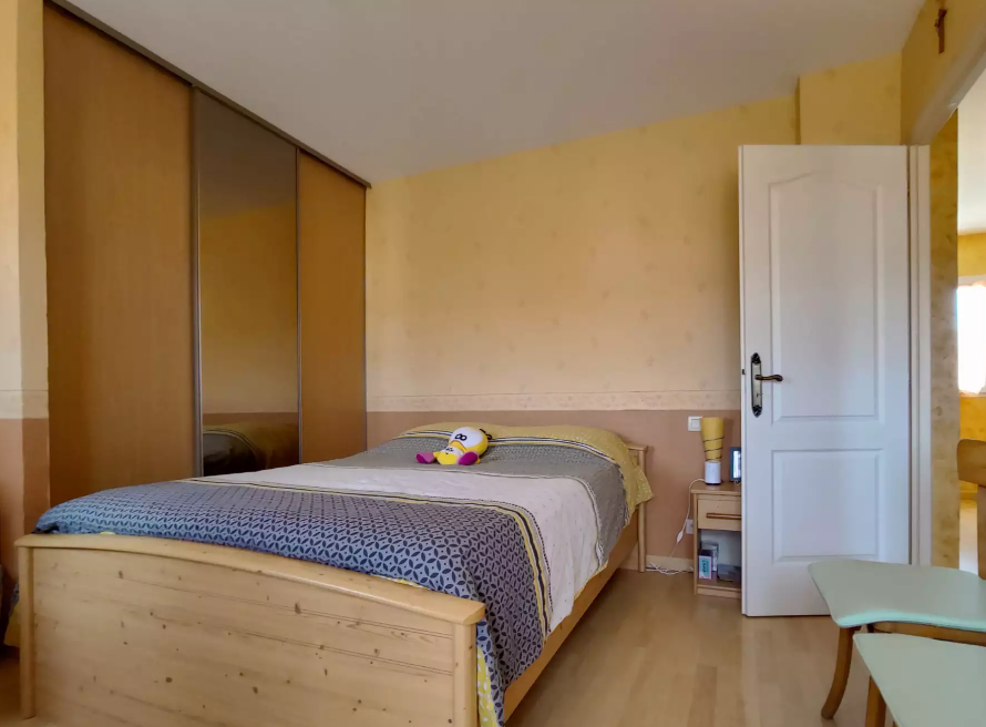 Propriété en France à vendre à Chantonnay, Vendée - €583 000 - photo 