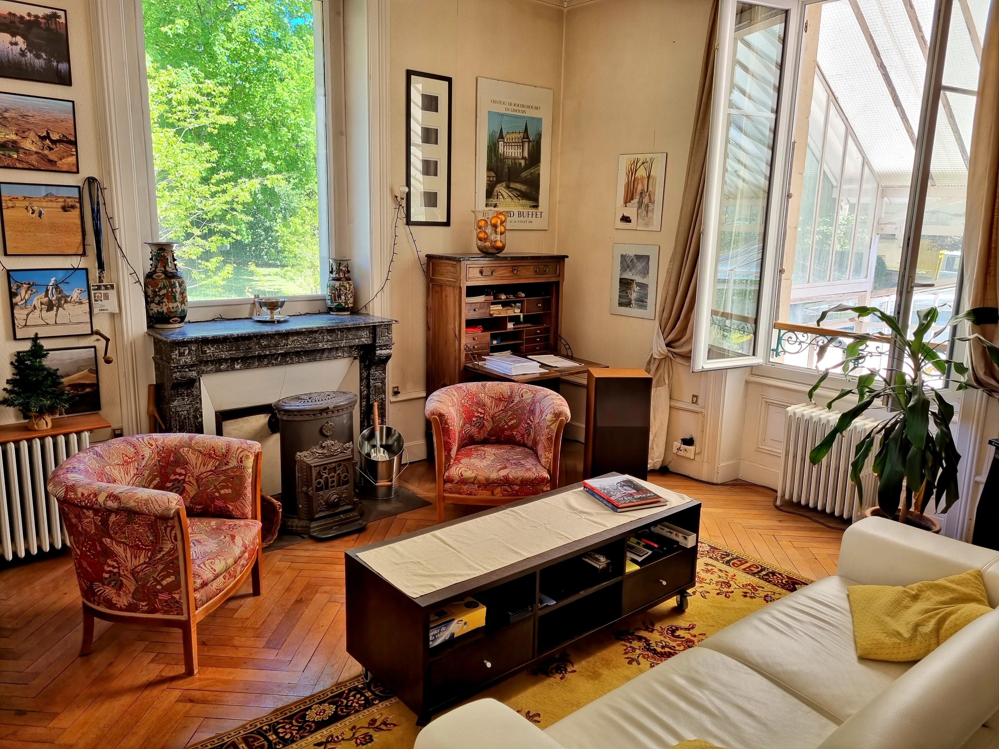 Propriété en France à vendre à Saint-Junien, Haute-Vienne - €895 000 - photo 