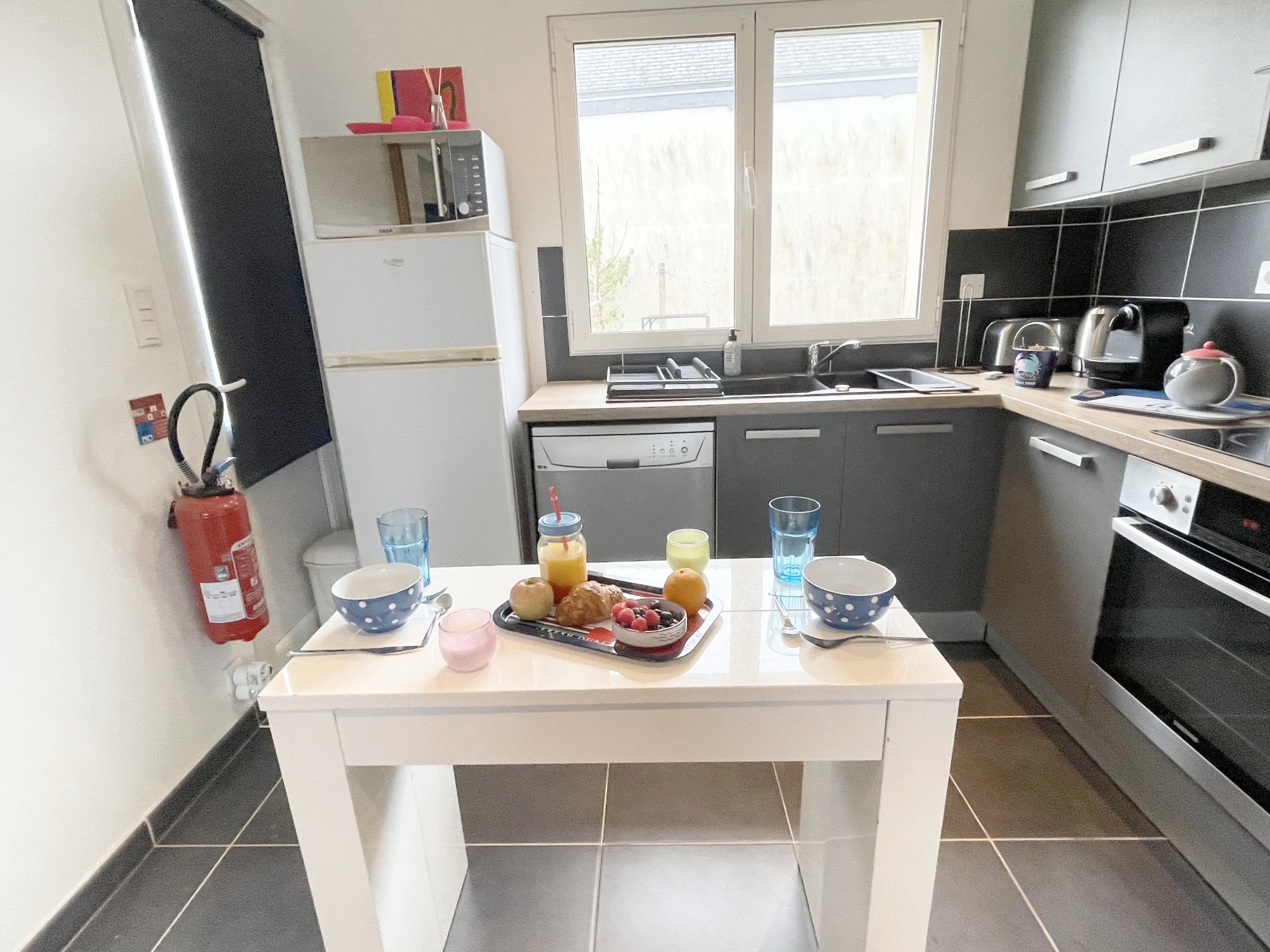French property for sale in Étel, Morbihan - €1,289,600 - photo 