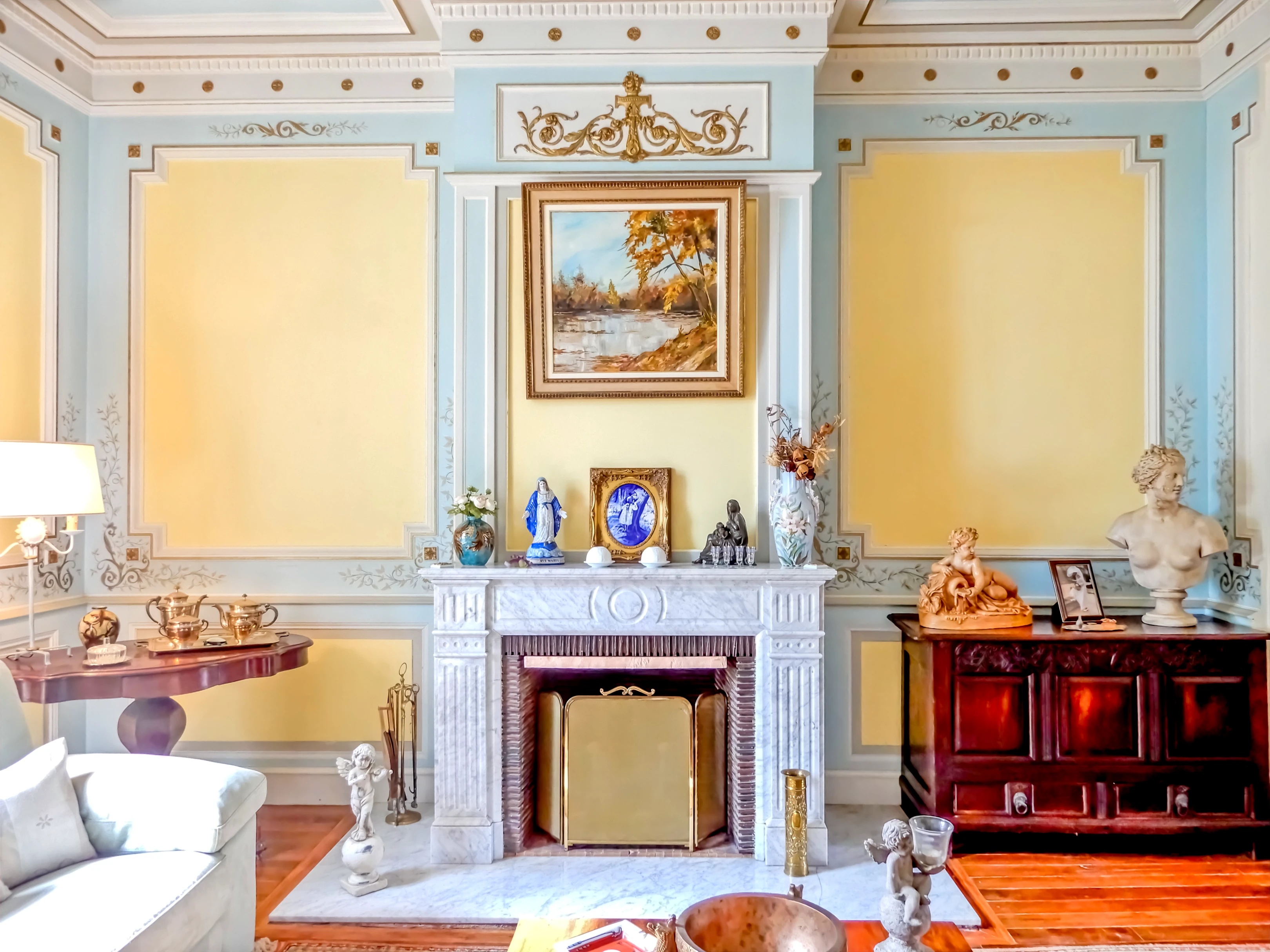 French property for sale in Saint-Priest-Taurion, Haute-Vienne - €530,000 - photo 