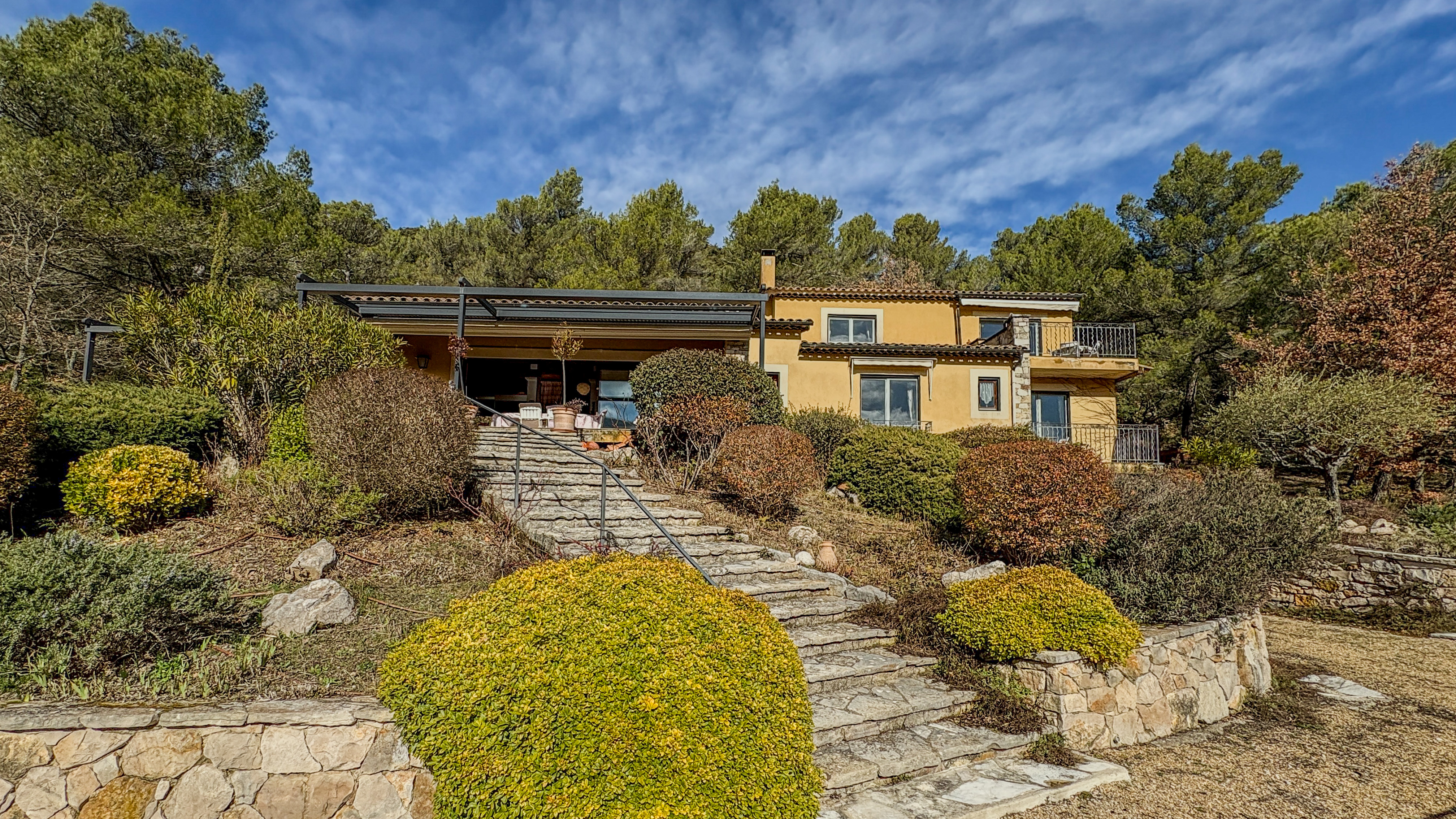 French property for sale in Vauvenargues, Bouches-du-Rhône - €1,300,000 - photo 