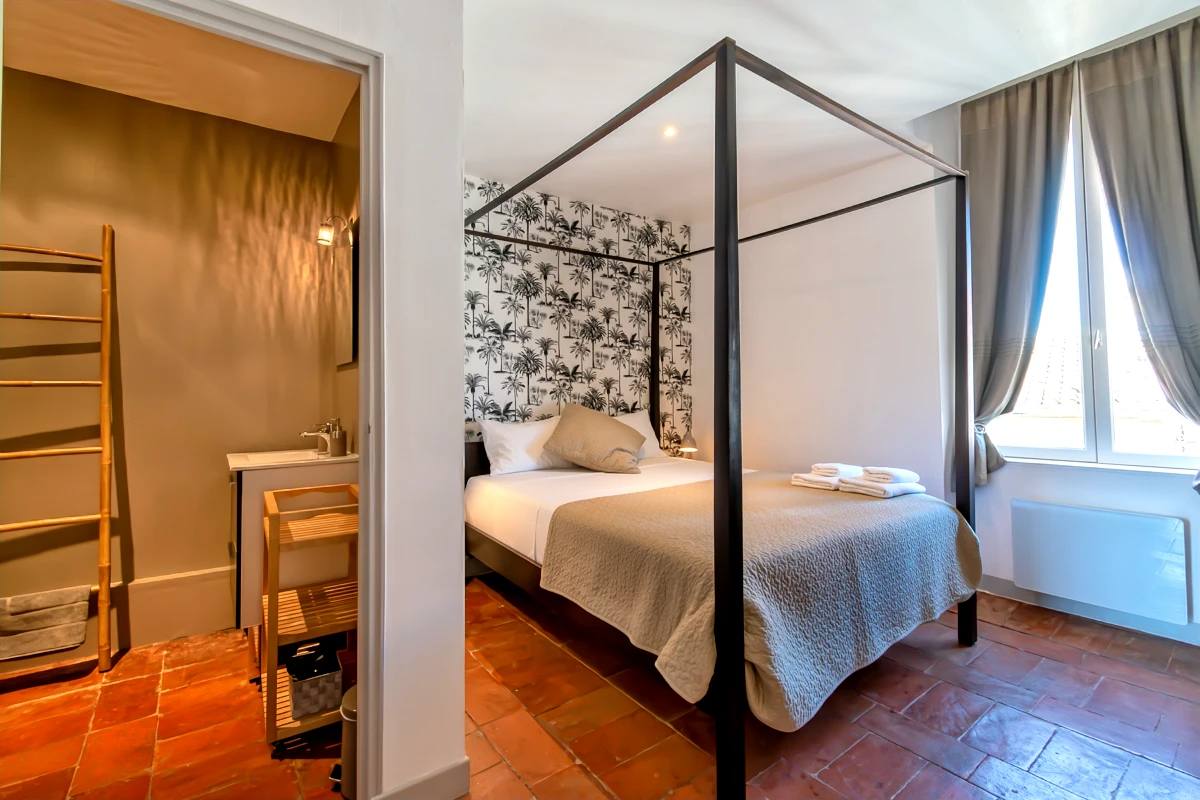 French property for sale in Olonzac, Hérault - €699,000 - photo 