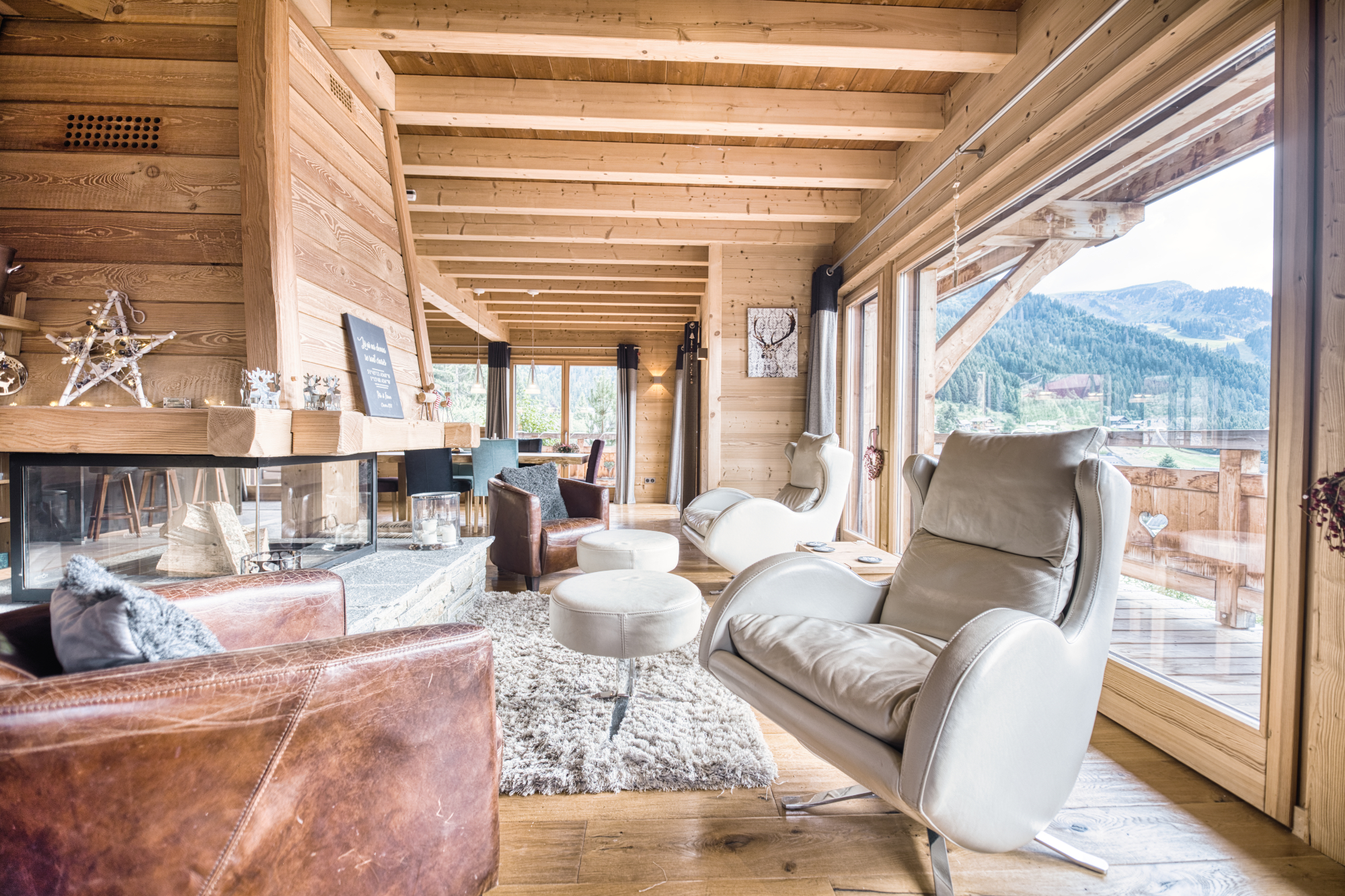French property for sale in Châtel, Haute-Savoie - €2,200,000 - photo 