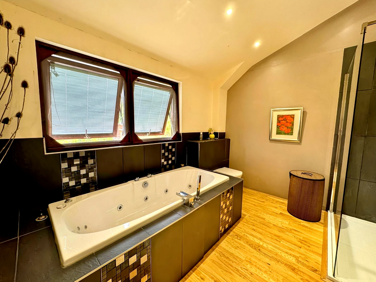 French property for sale in Mingot, Hautes-Pyrénées - €670,000 - photo 