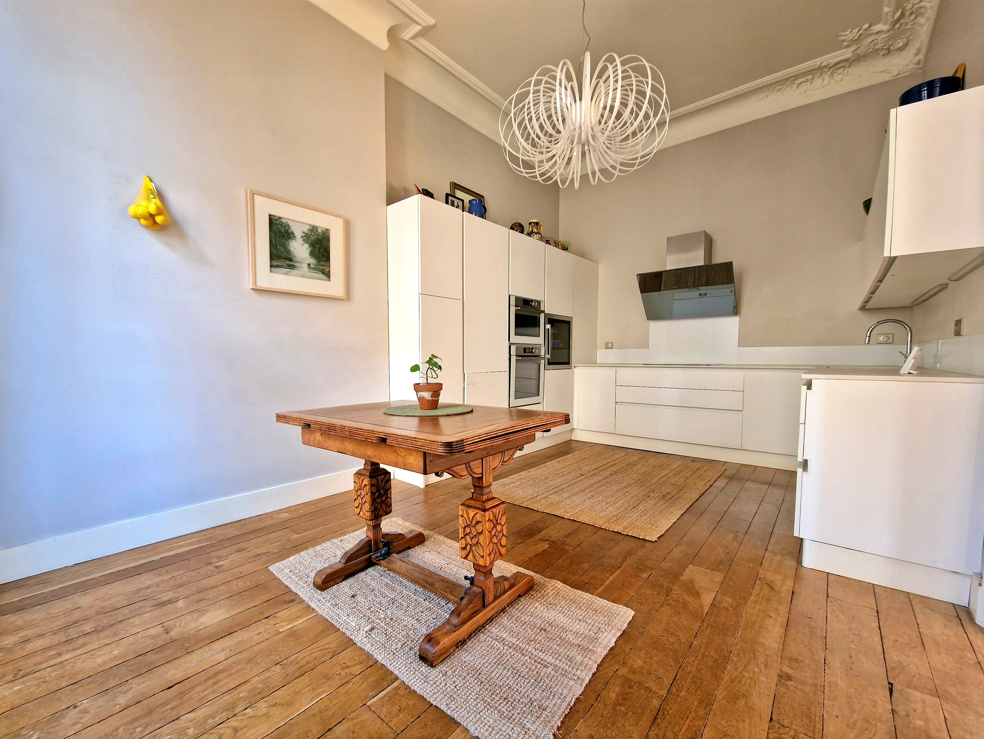 French property for sale in Bordeaux, Gironde - €899,500 - photo 