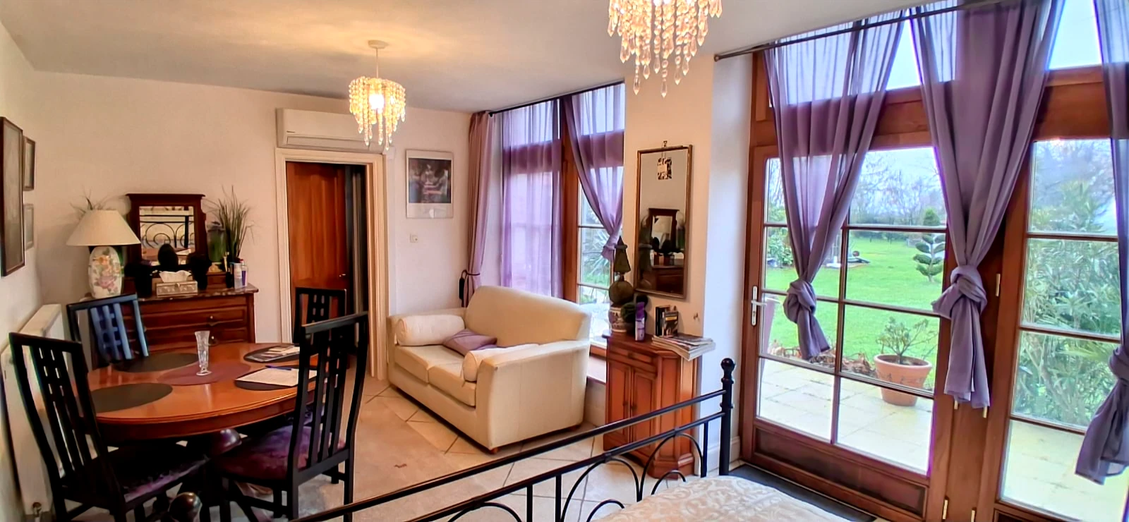 Propriété en France à vendre à Bazoges-en-Pareds, Vendée - €556 500 - photo 