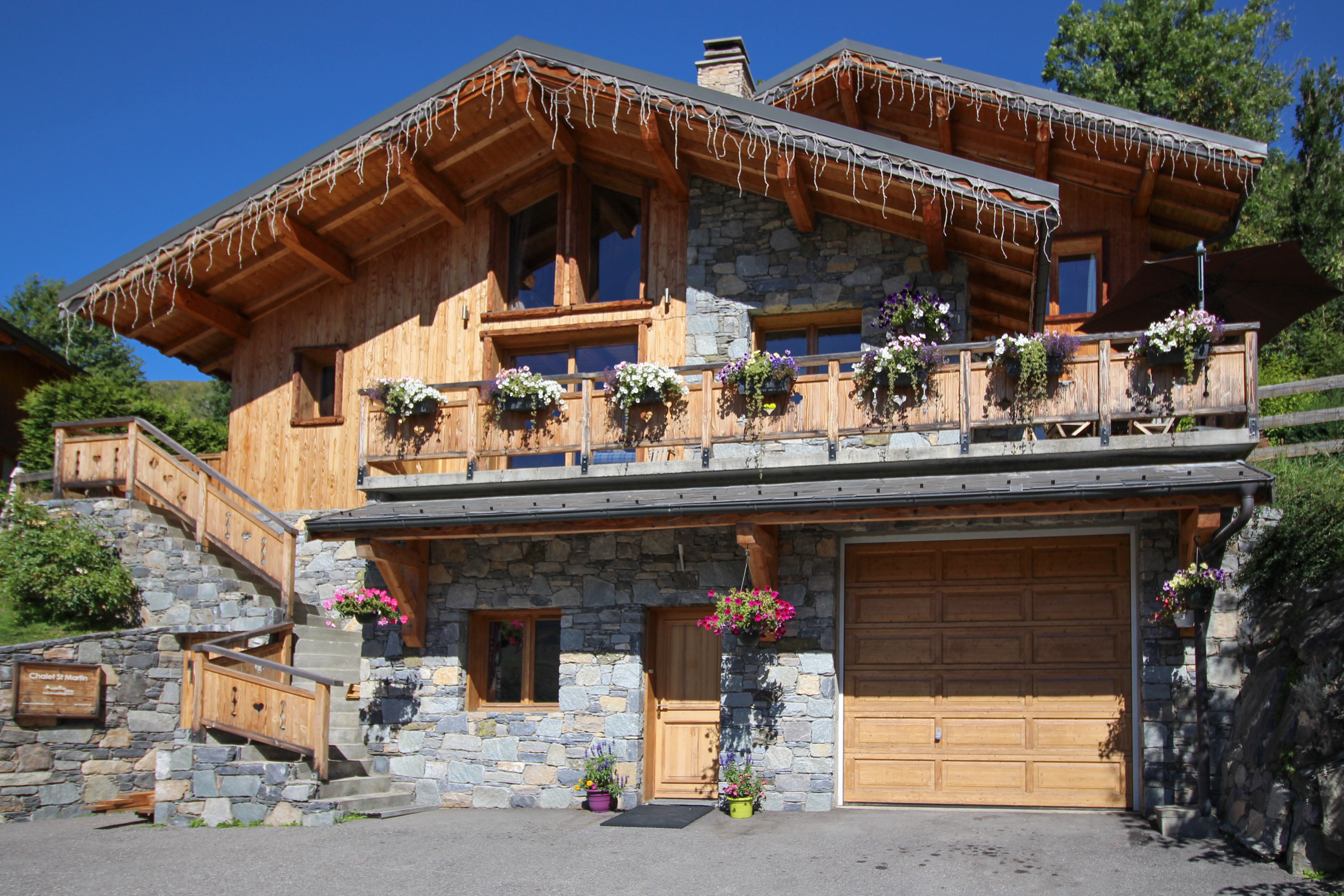 French property for sale in Saint-Martin-de-Belleville, Savoie - €3,400,000 - photo 