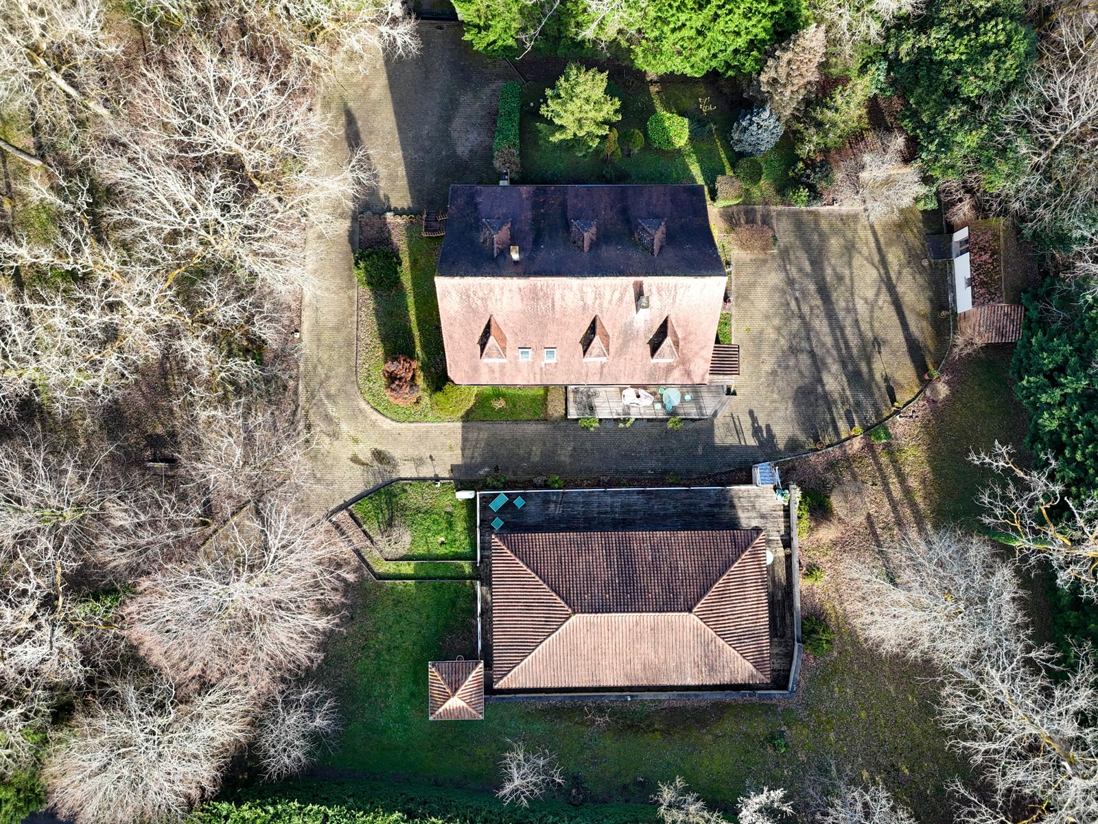 Propriété en France à vendre à Terrasson-Lavilledieu, Dordogne - €598 500 - photo 