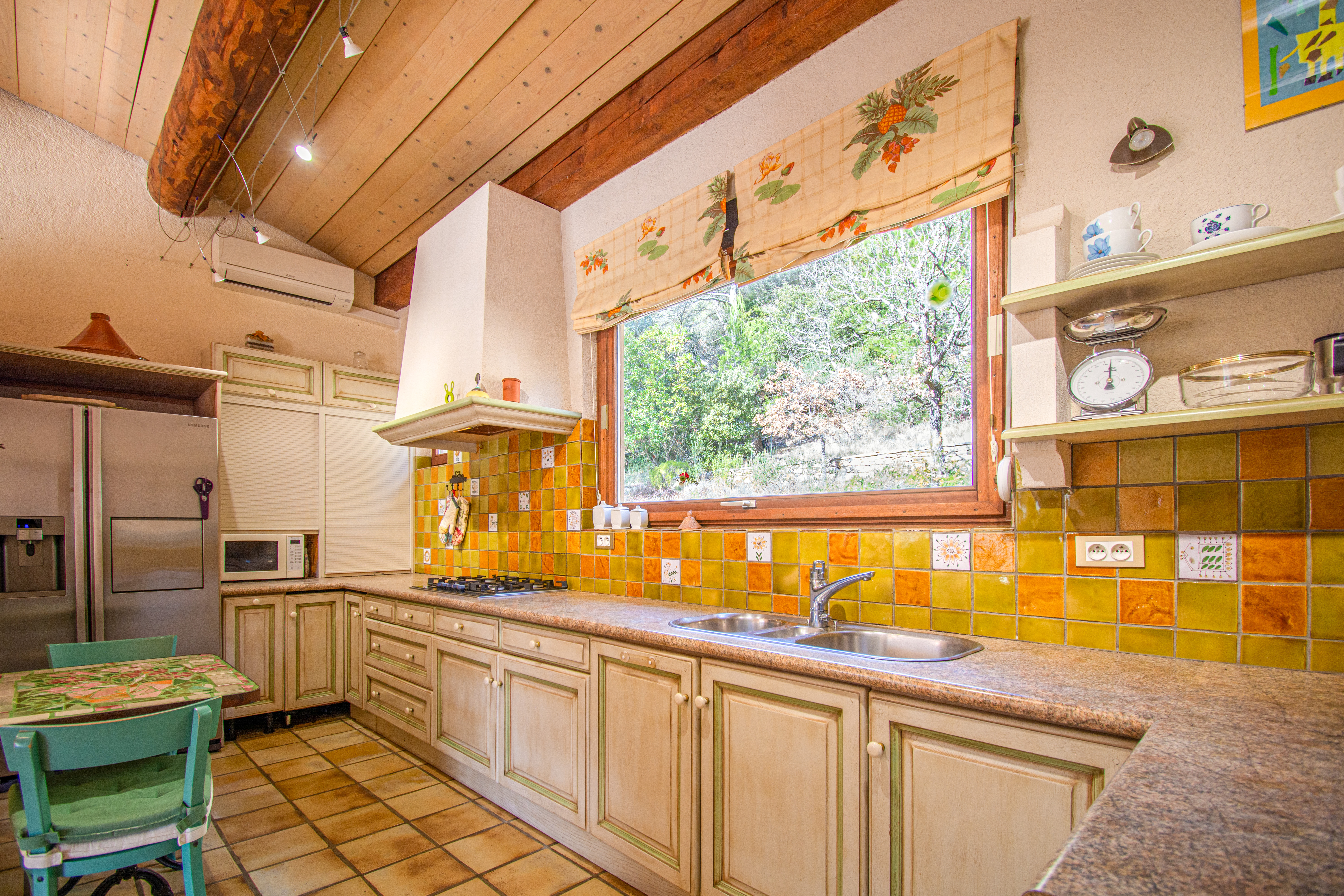 French property for sale in Vauvenargues, Bouches-du-Rhône - €1,300,000 - photo 