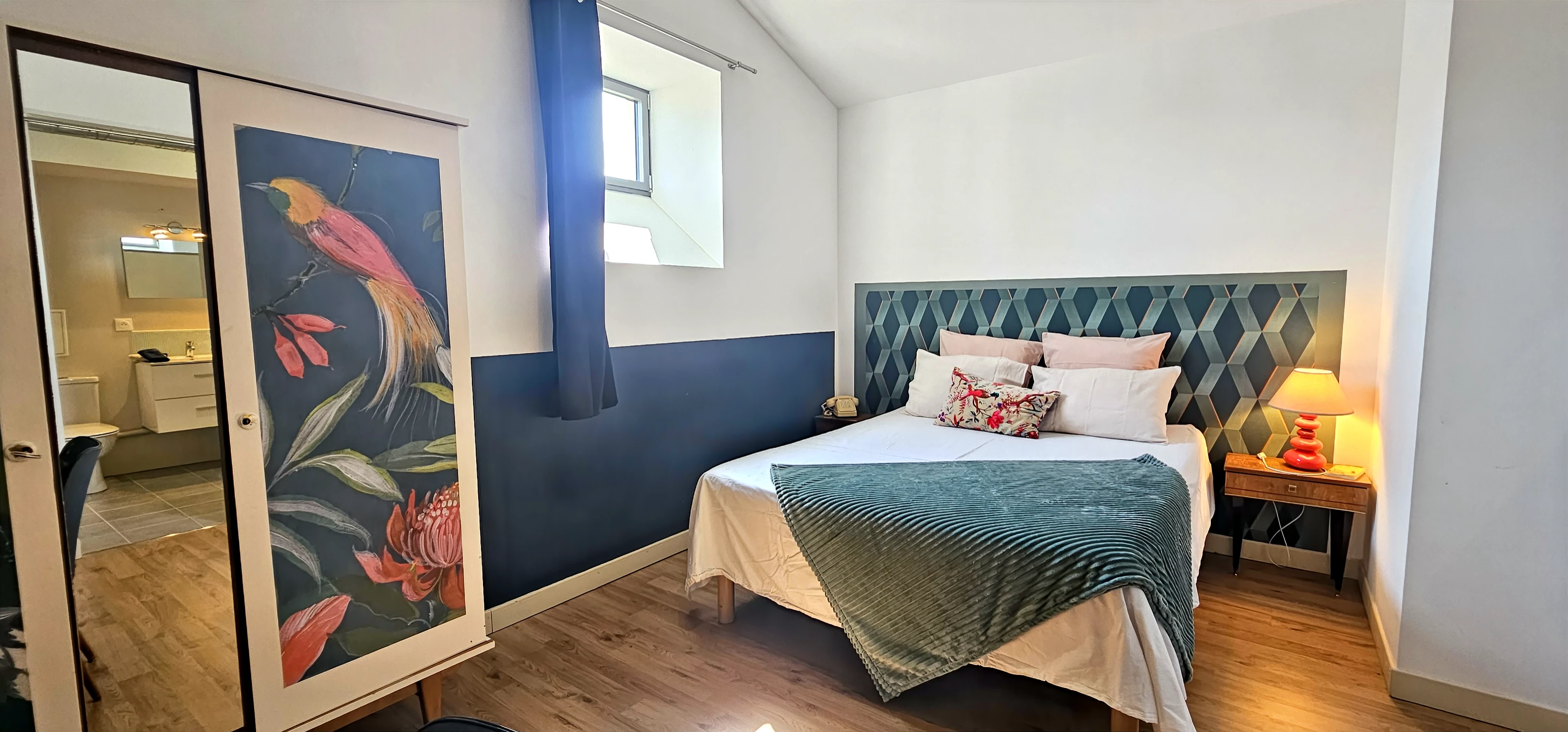 French property for sale in Niort, Deux-Sèvres - €1,250,000 - photo 