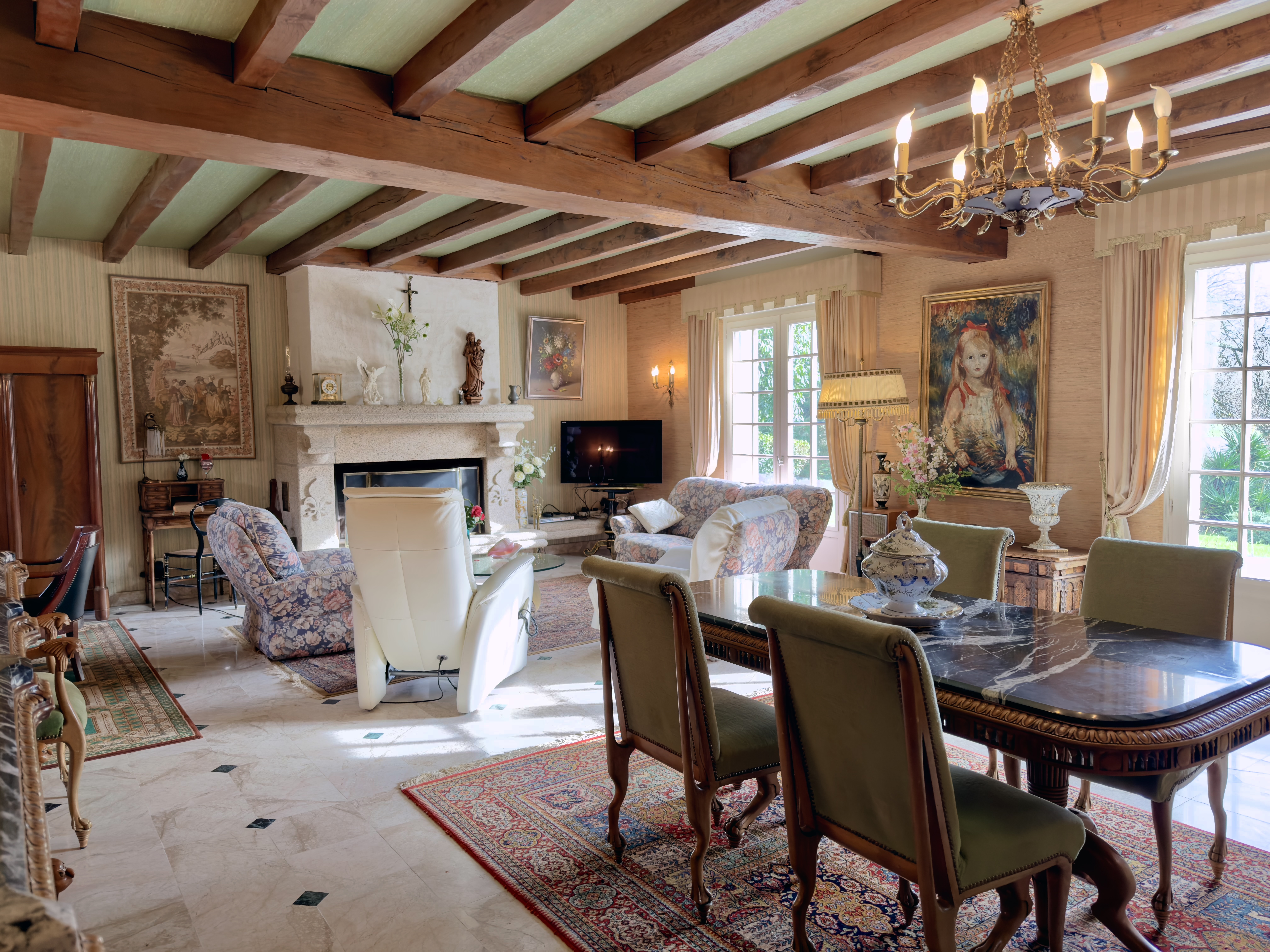 Propriété en France à vendre à Pontchâteau, Loire-Atlantique - €890 400 - photo 