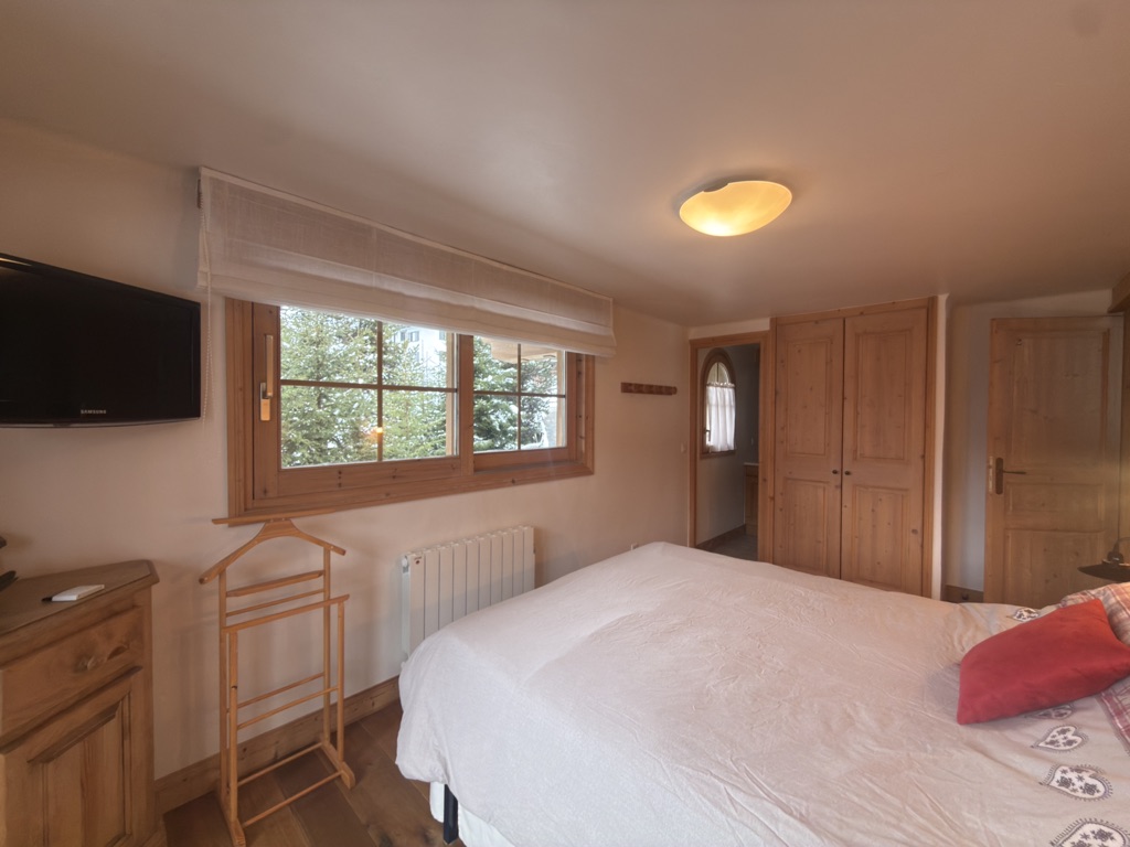 Propriété en France à vendre à Courchevel, Savoie - €1 942 500 - photo 