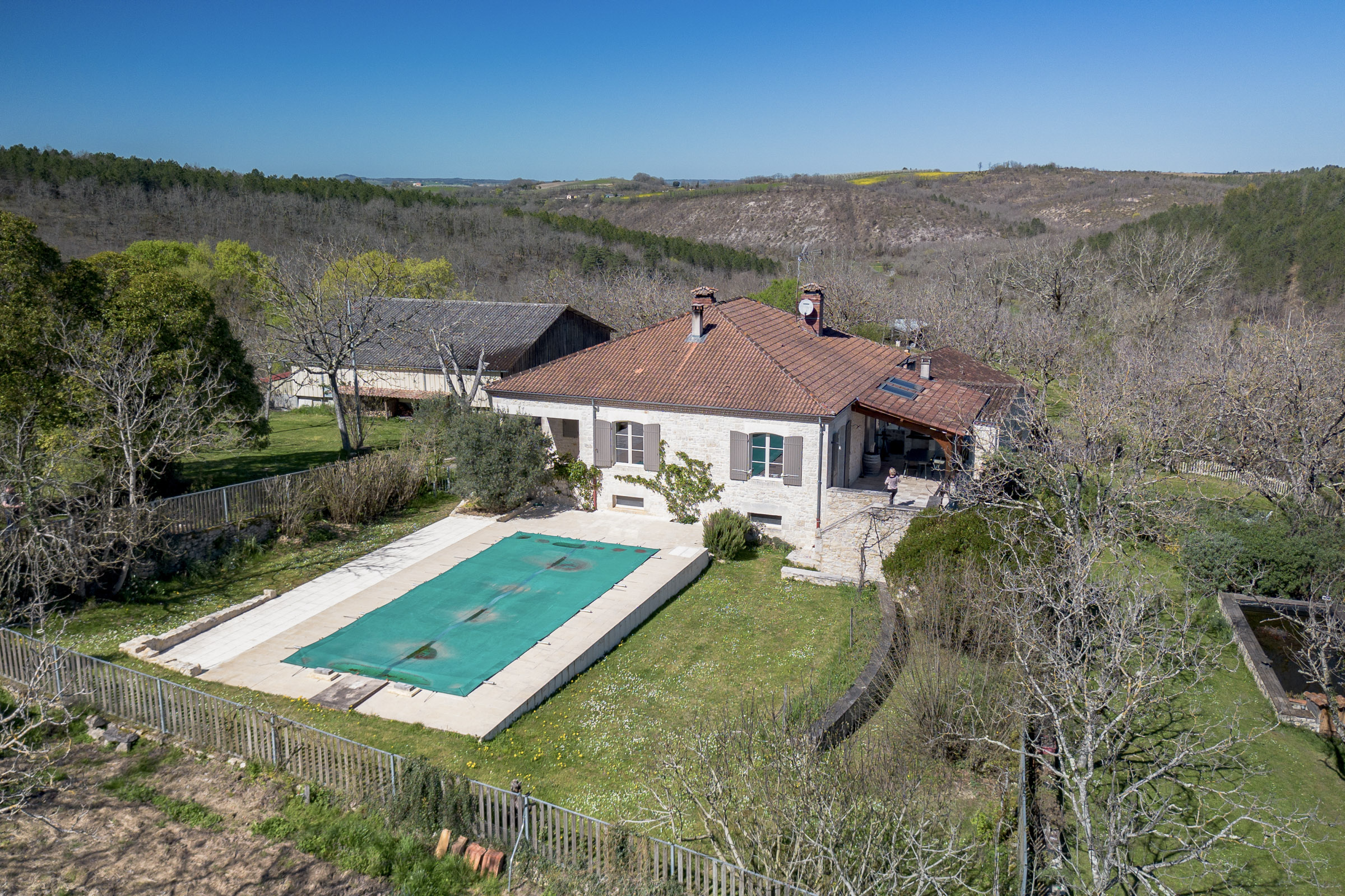 Propriété en France à vendre à Thézac, Lot-et-Garonne - €860 000 - photo 