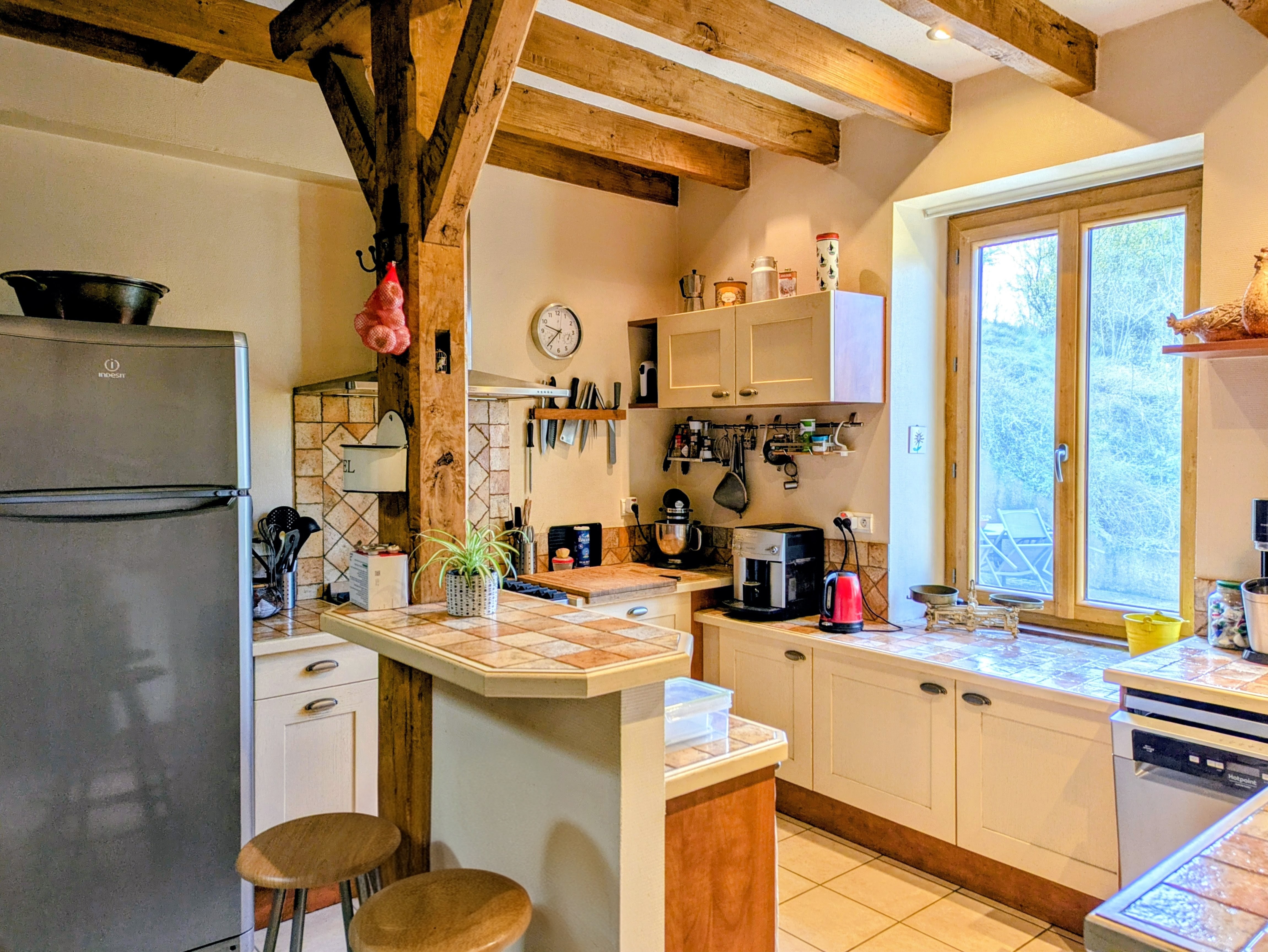 Propriété en France à vendre à Saint-Christophe-et-le-Laris, Drôme - €680 000 - photo 