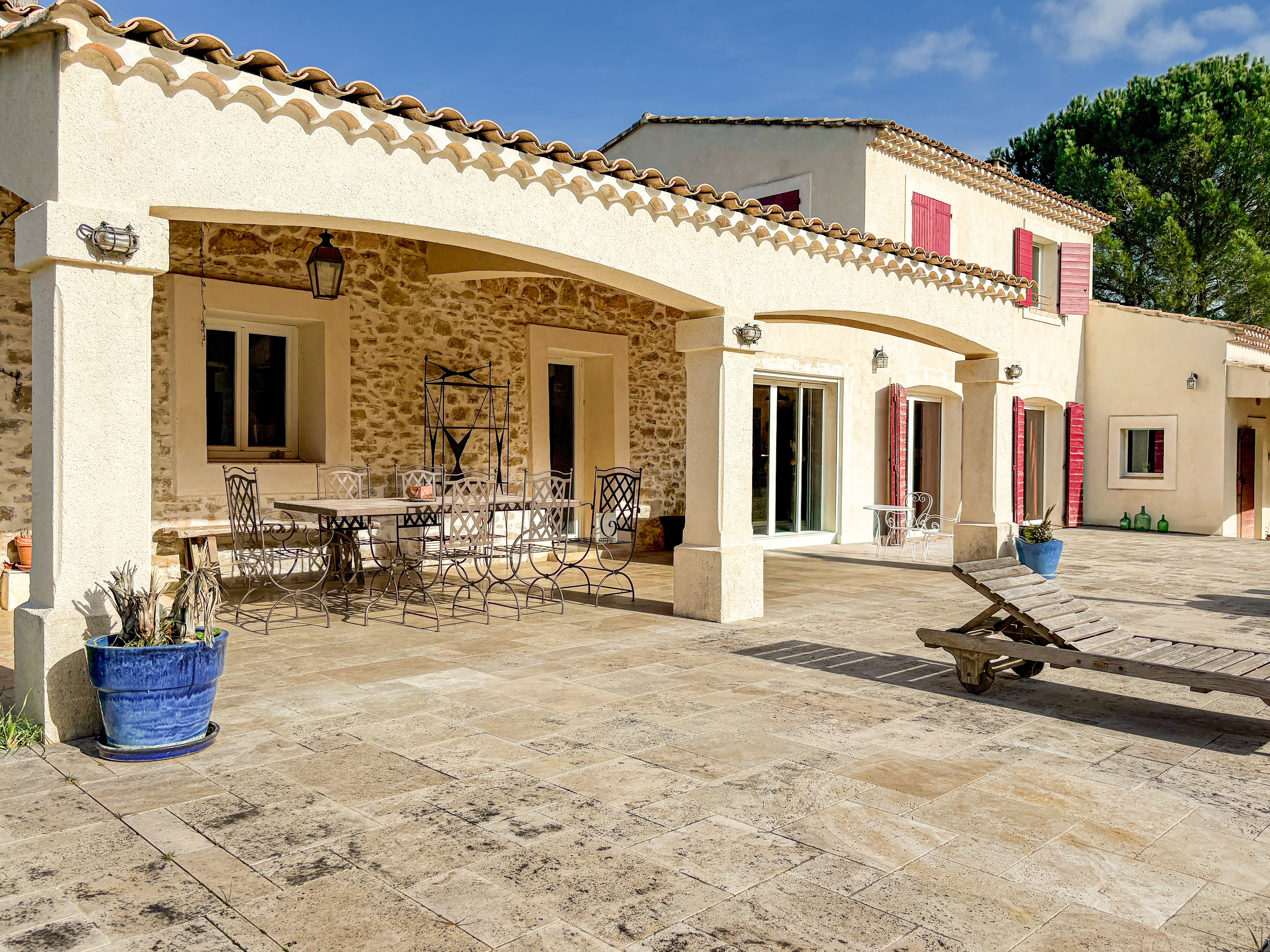 French property for sale in Trets, Bouches-du-Rhône - €1,260,000 - photo 