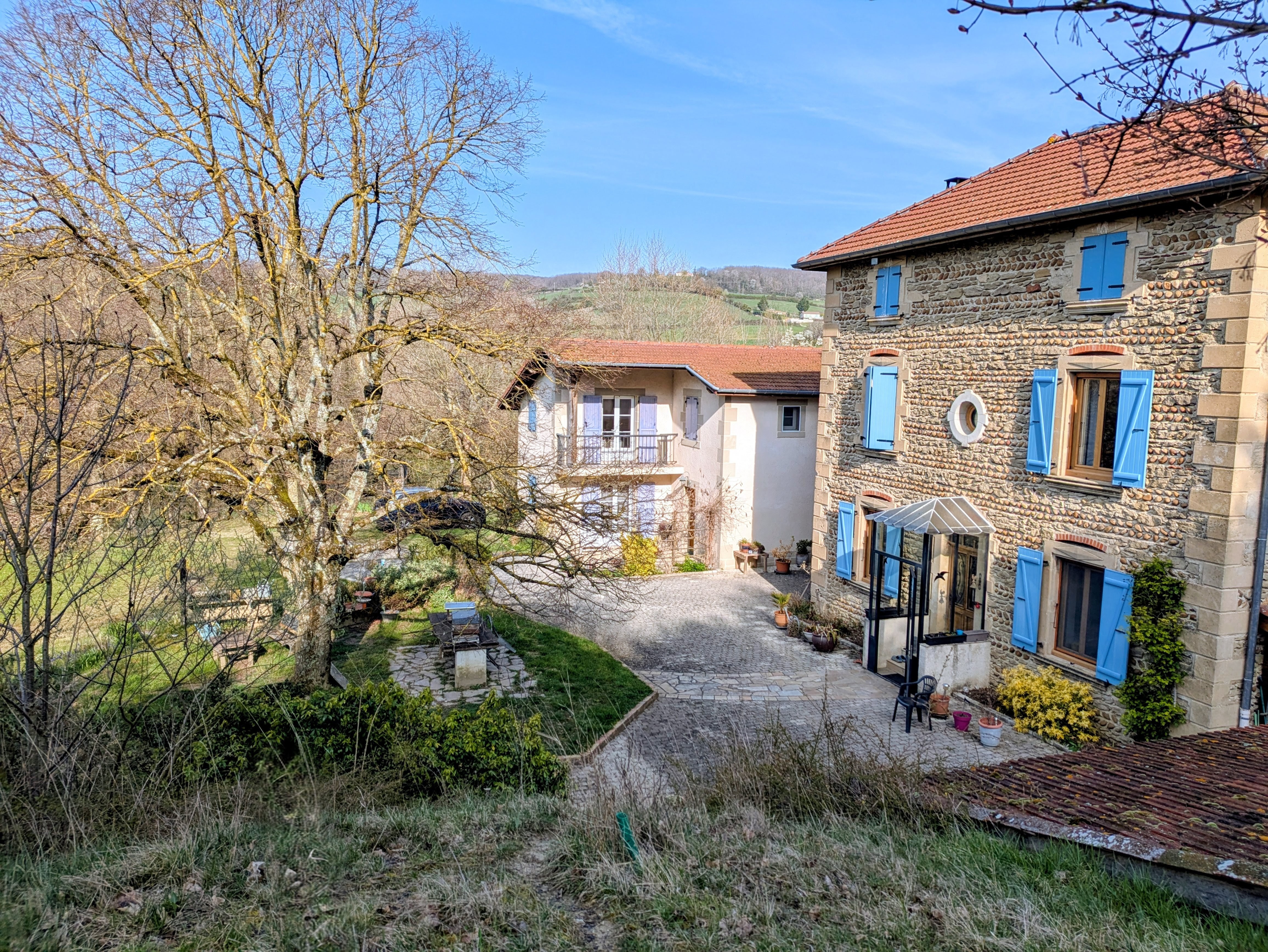 Propriété en France à vendre à Saint-Christophe-et-le-Laris, Drôme - €680 000 - photo 