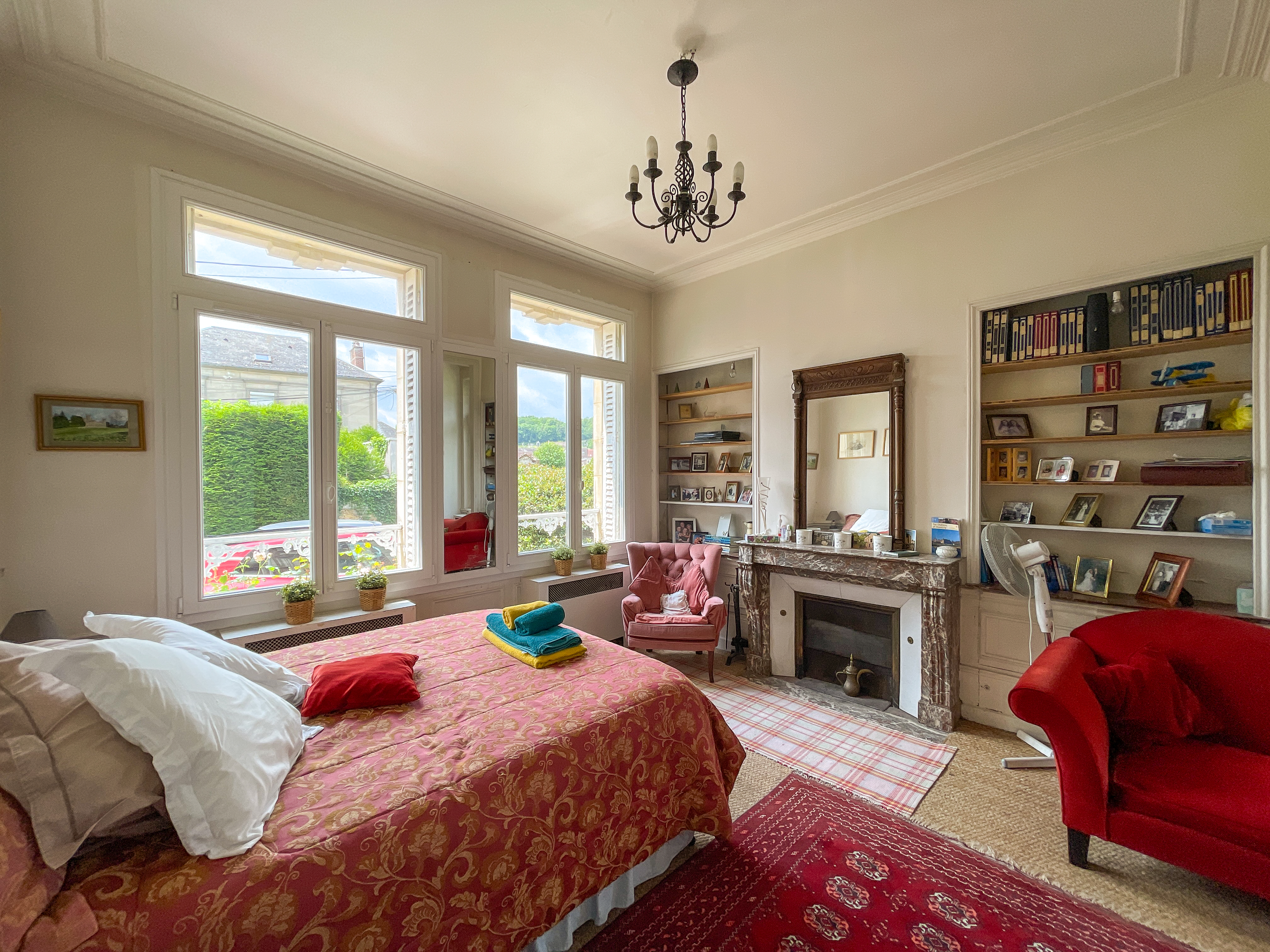 French property for sale in Mouy, Oise - €780,000 - photo 