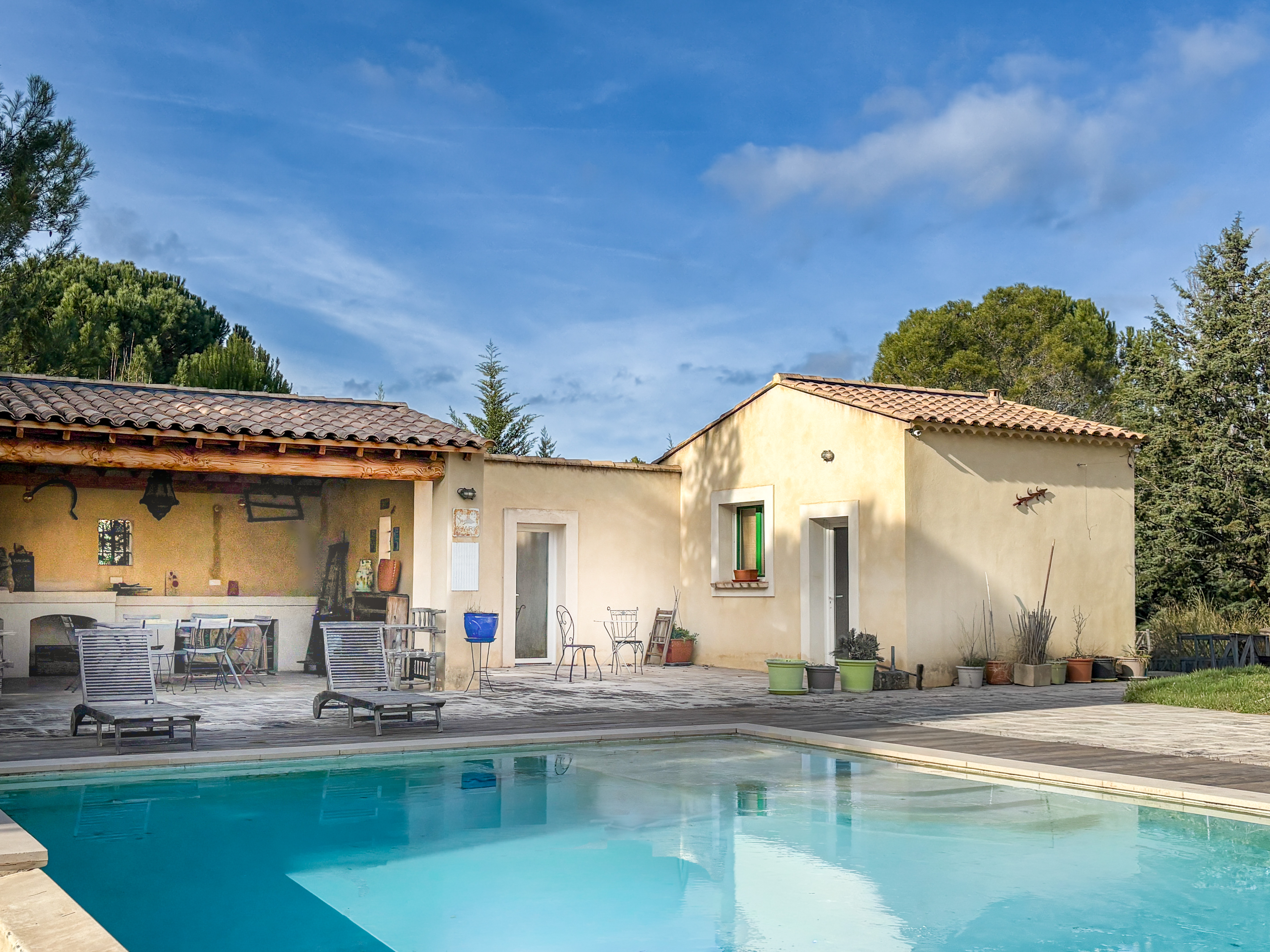 French property for sale in Trets, Bouches-du-Rhône - €1,260,000 - photo 