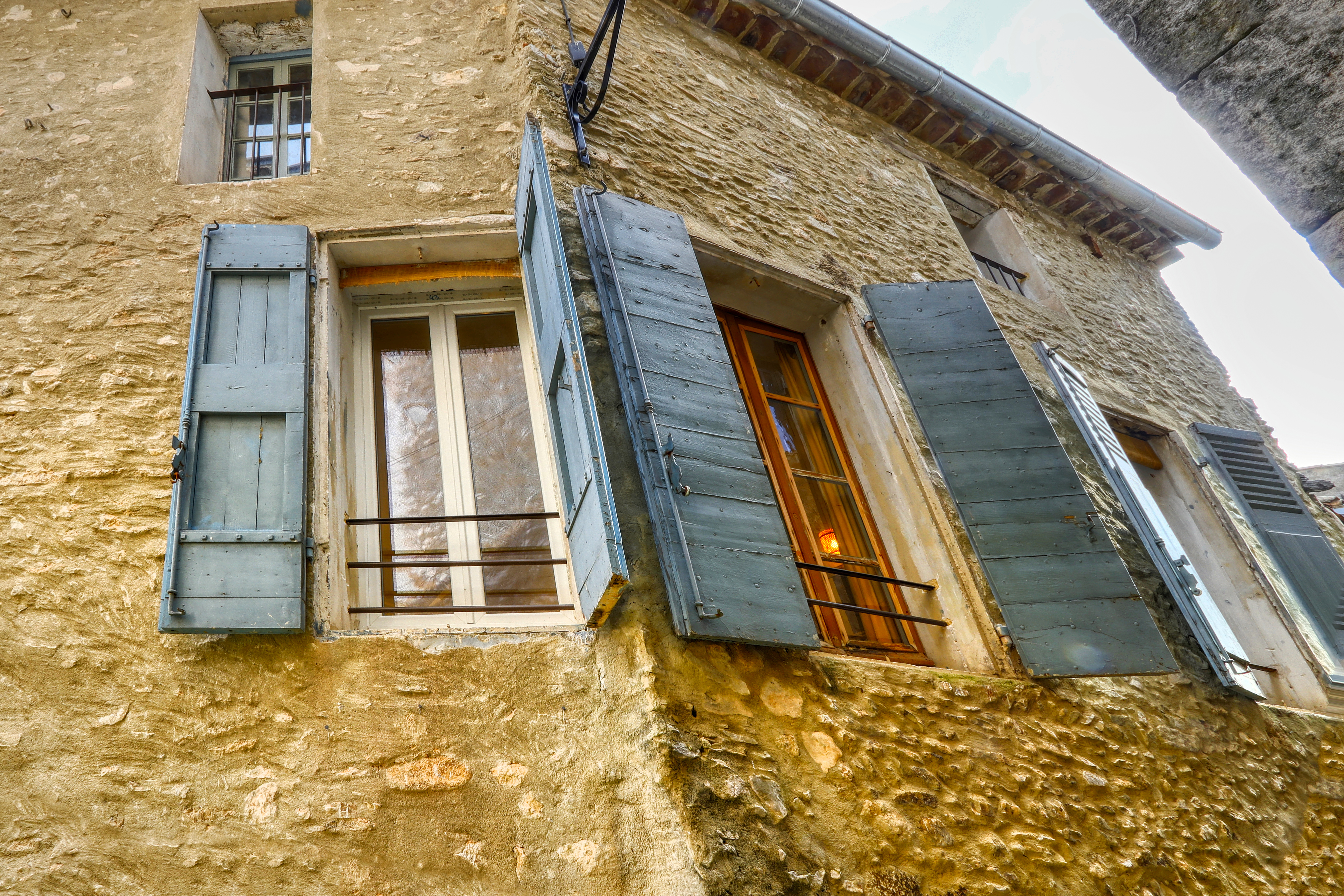 French property for sale in Saint-Saturnin-lès-Apt, Vaucluse - €535,000 - photo 