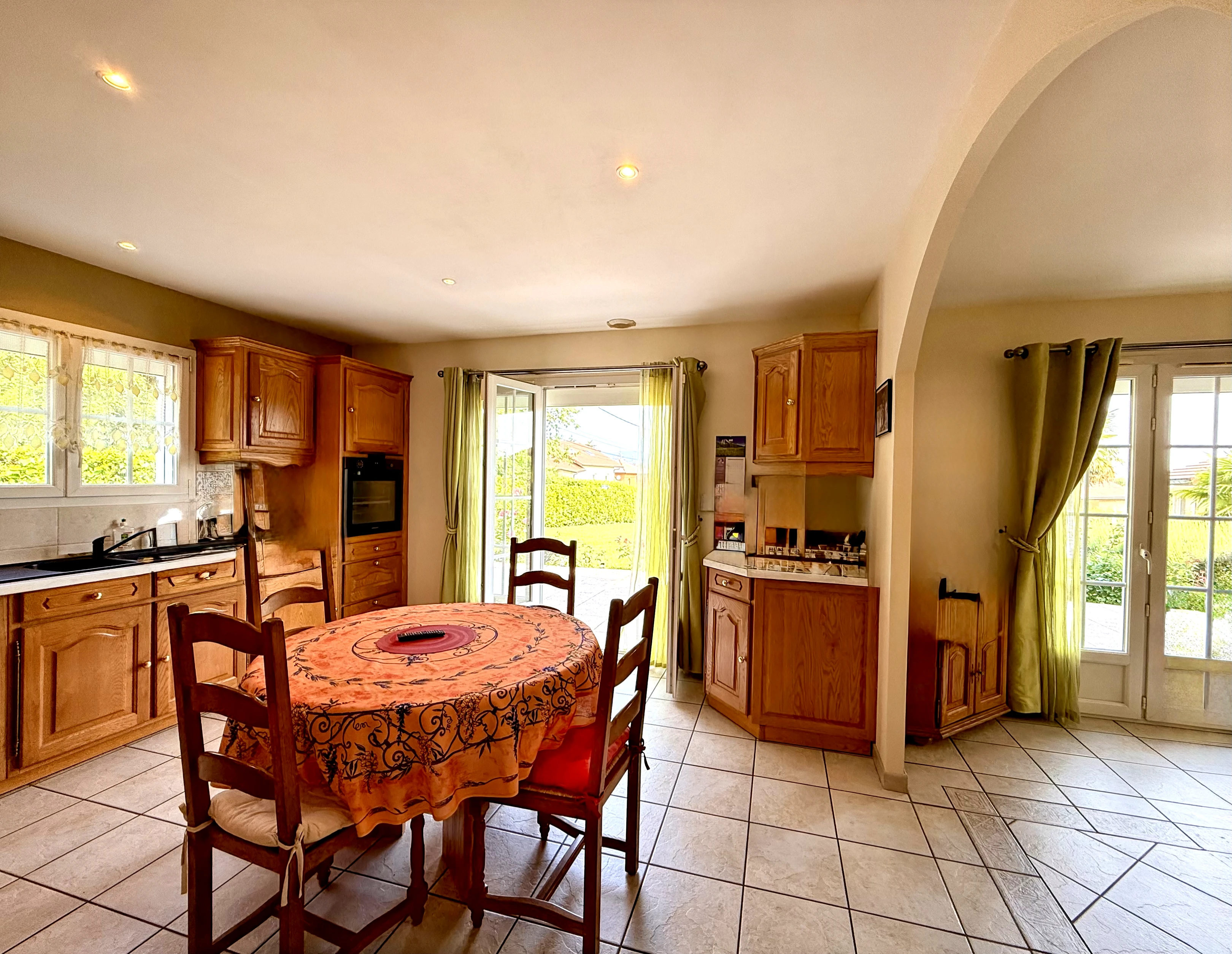 Propriété en France à vendre à Messery, Haute-Savoie - €1 090 000 - photo 