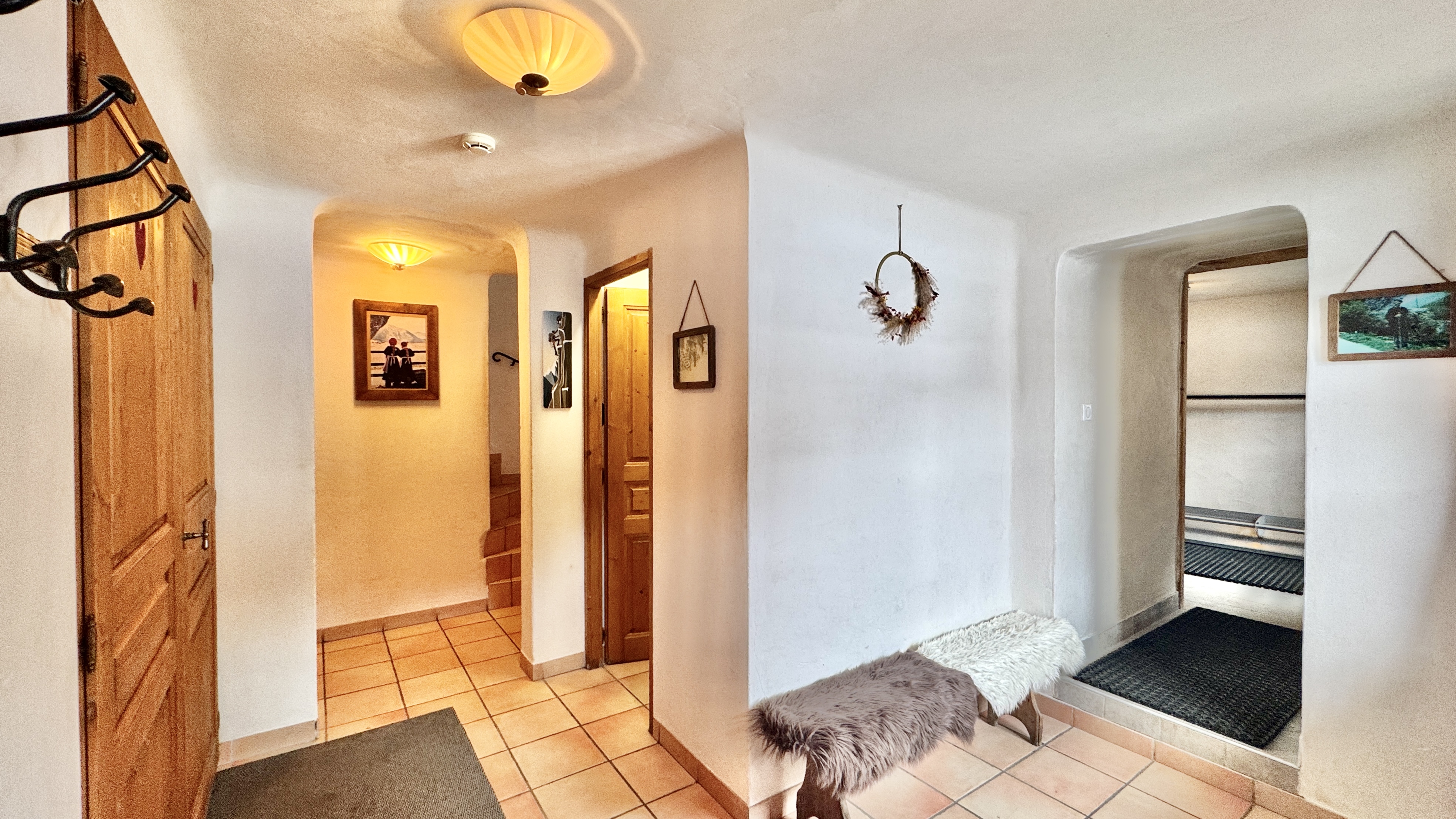 French property for sale in Champagny-en-Vanoise, Savoie - €1,575,000 - photo 