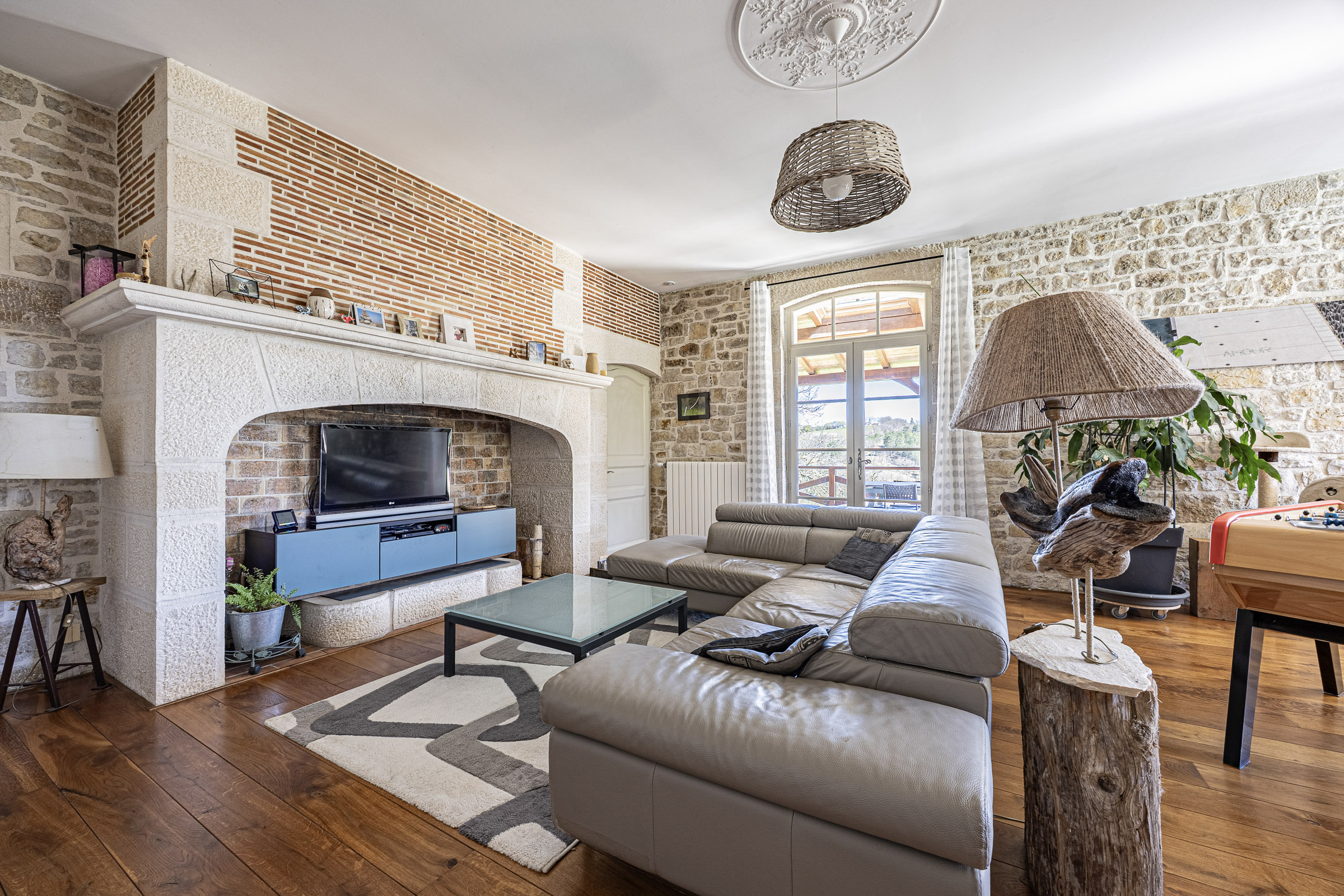 Propriété en France à vendre à Thézac, Lot-et-Garonne - €860 000 - photo 