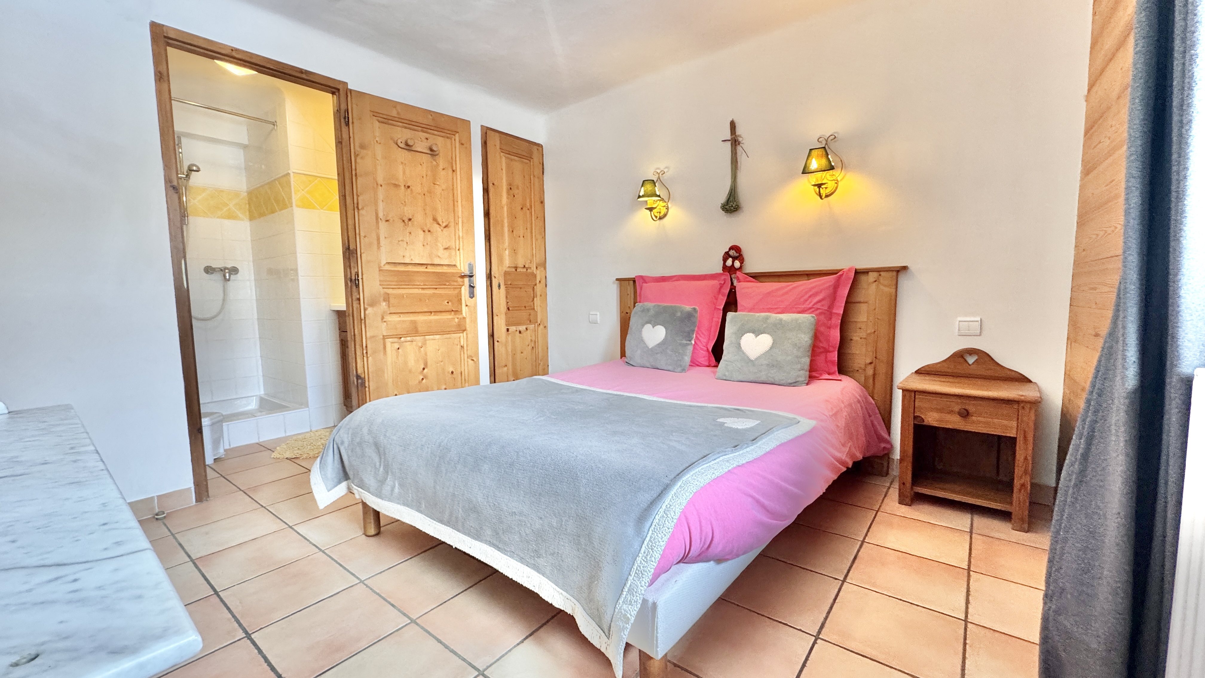 French property for sale in Champagny-en-Vanoise, Savoie - €1,575,000 - photo 