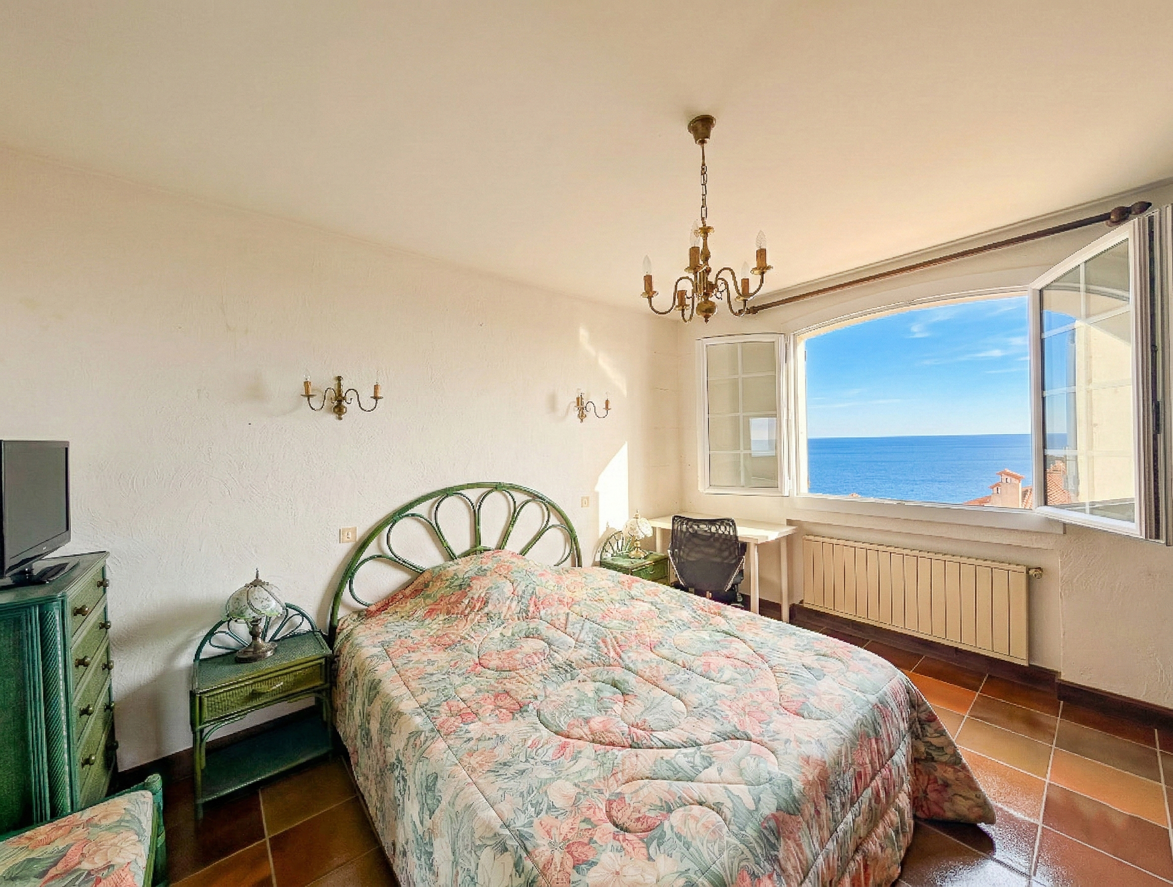 Propriété en France à vendre à Saint-Raphaël, Var - €1 370 000 - photo 