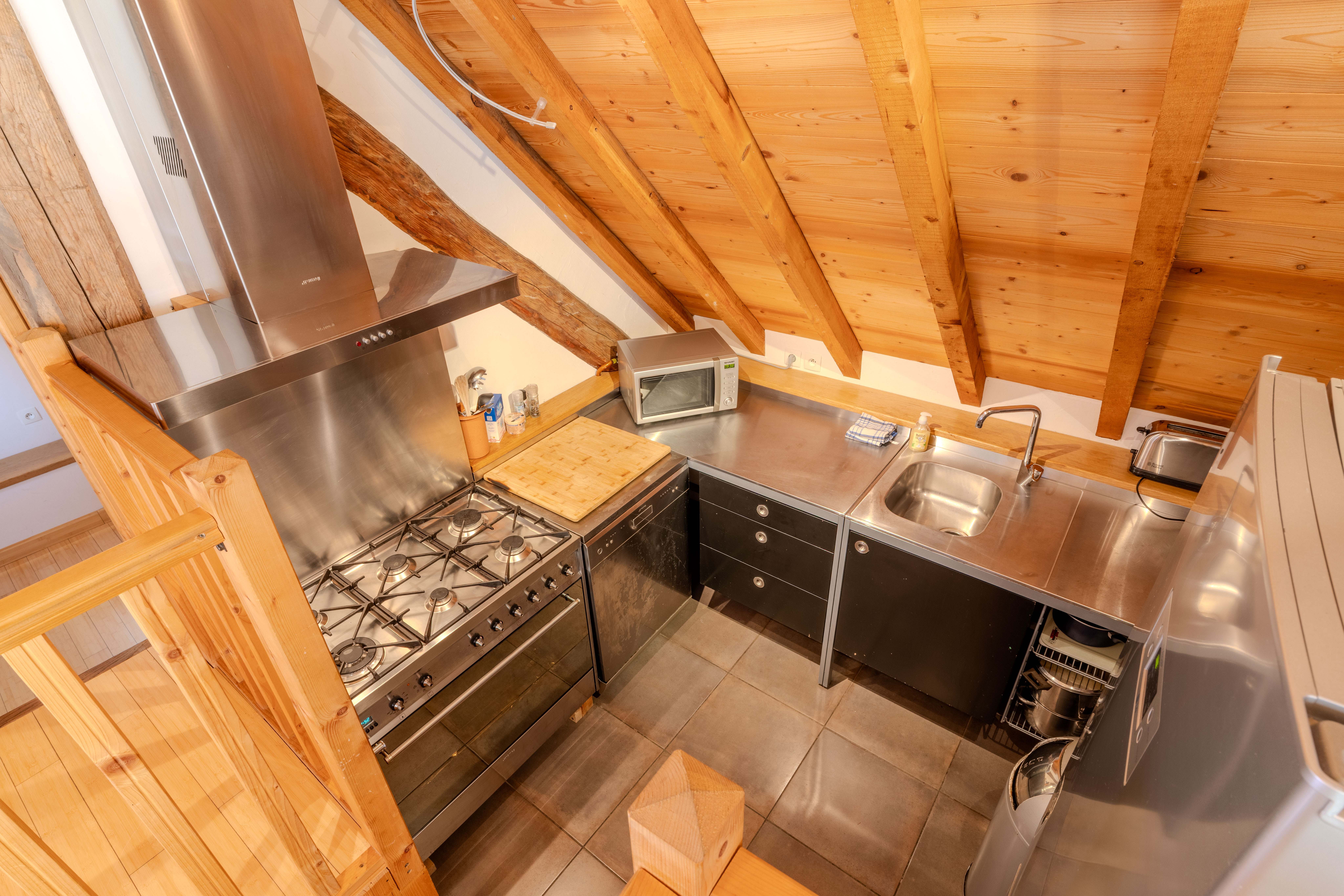 French property for sale in Oz, Isère - €1,750,000 - photo 