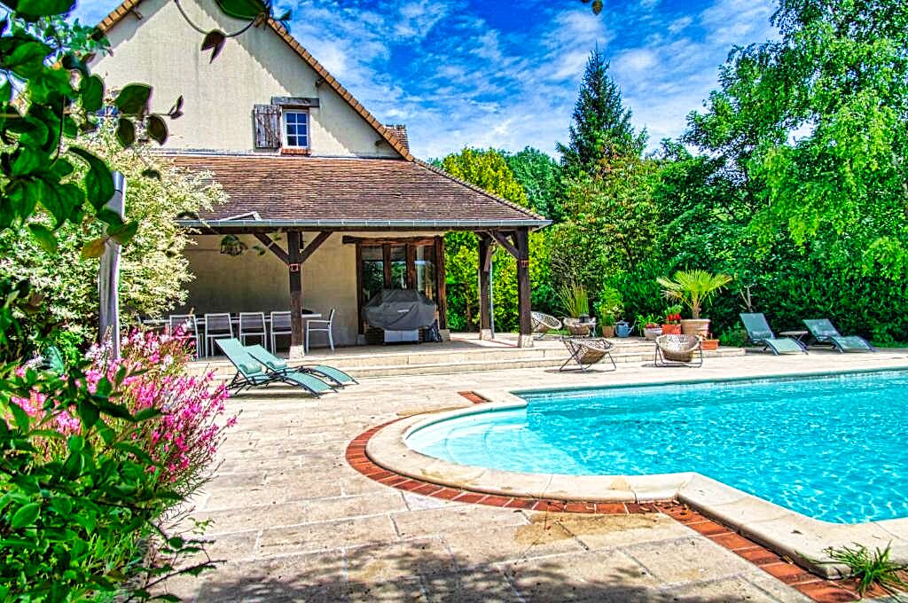 French property for sale in Blois, Loir-et-Cher - €590,000 - photo 