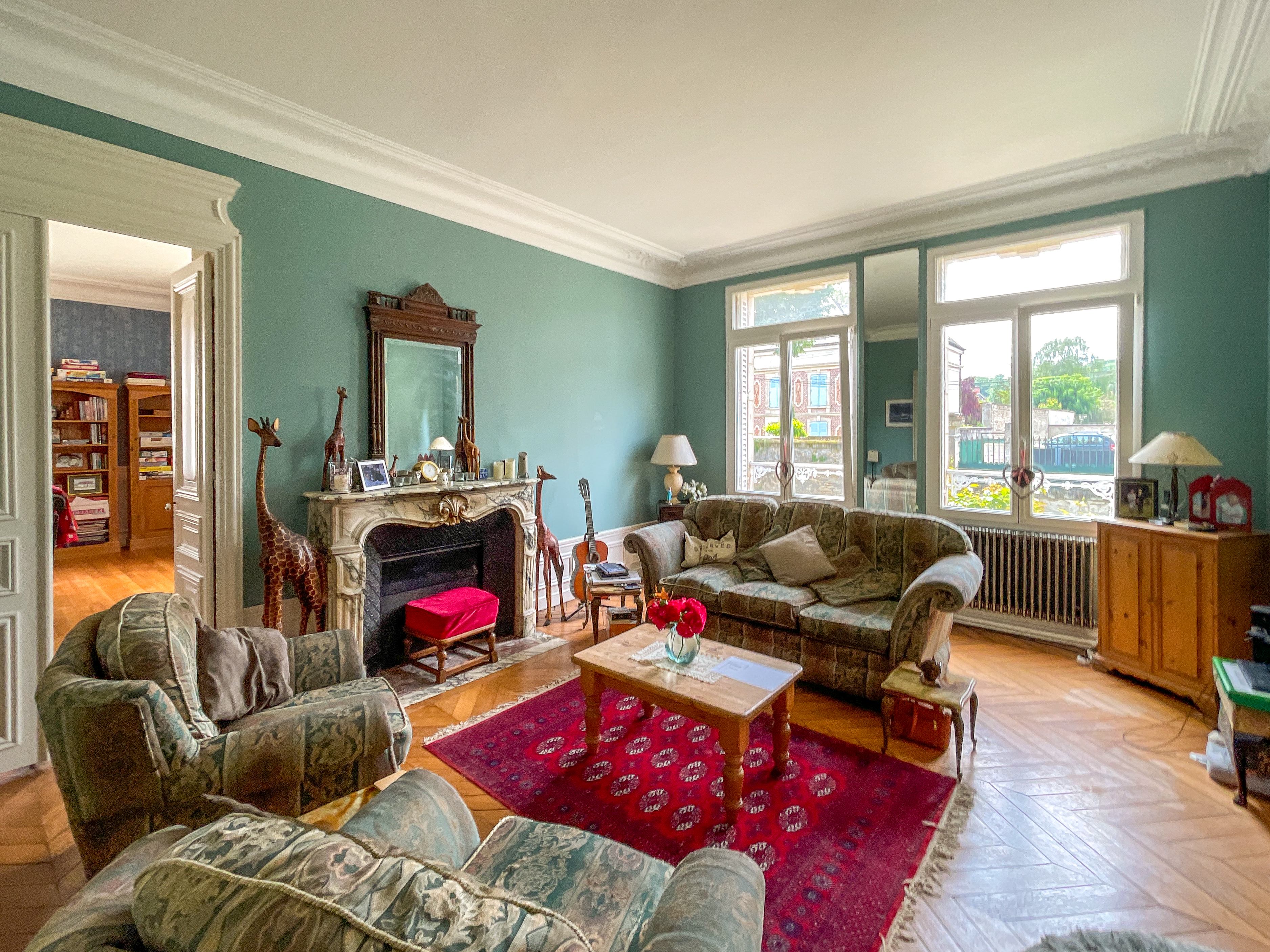 French property for sale in Mouy, Oise - €780,000 - photo 