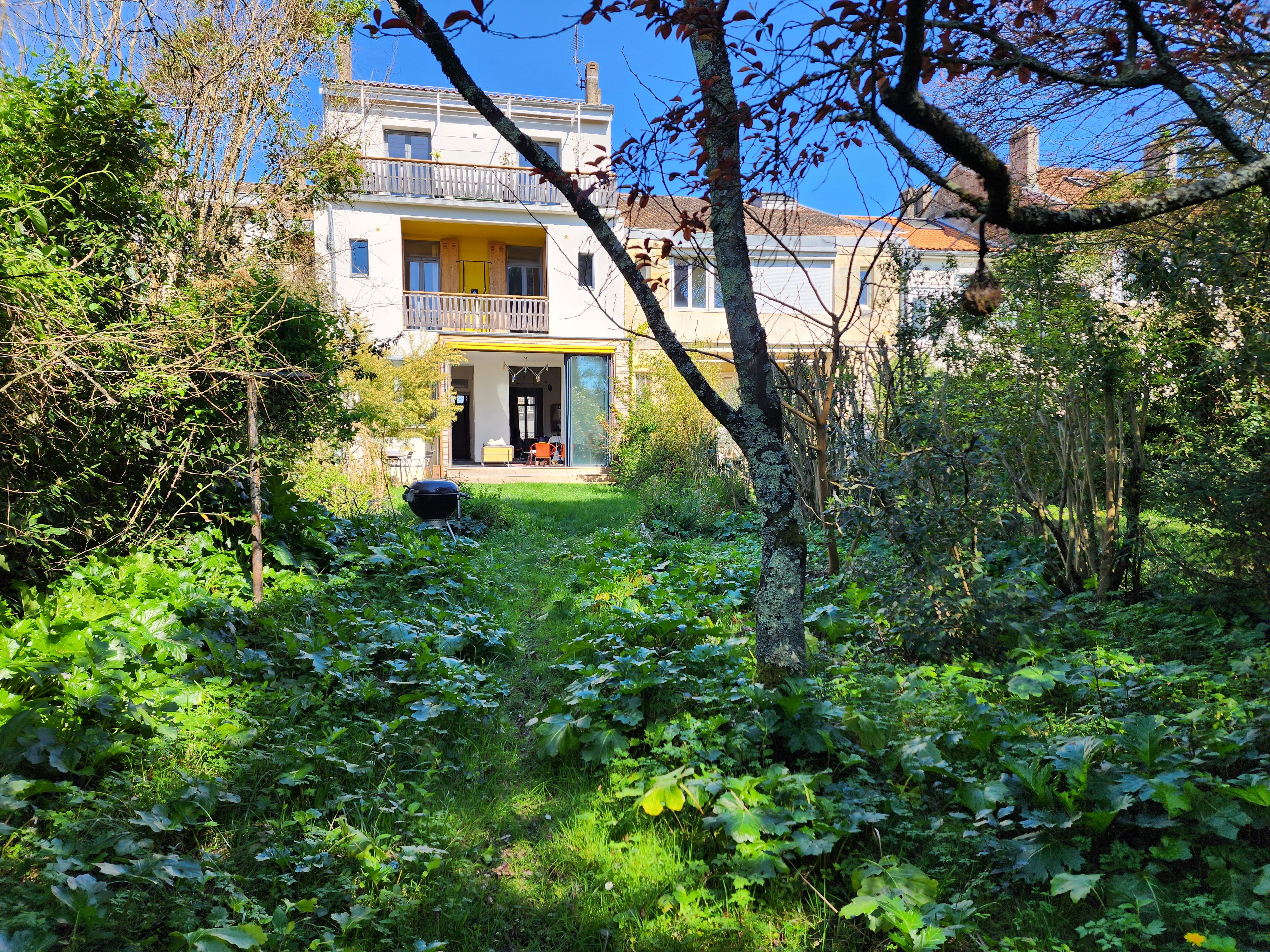 Propriété en France à vendre à Talence, Gironde - €1 445 000 - photo 