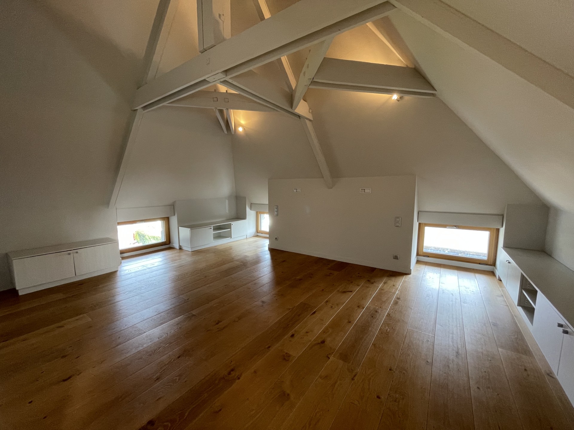 French property for sale in Lamballe-Armor, Côtes-d'Armor - €765,000 - photo 